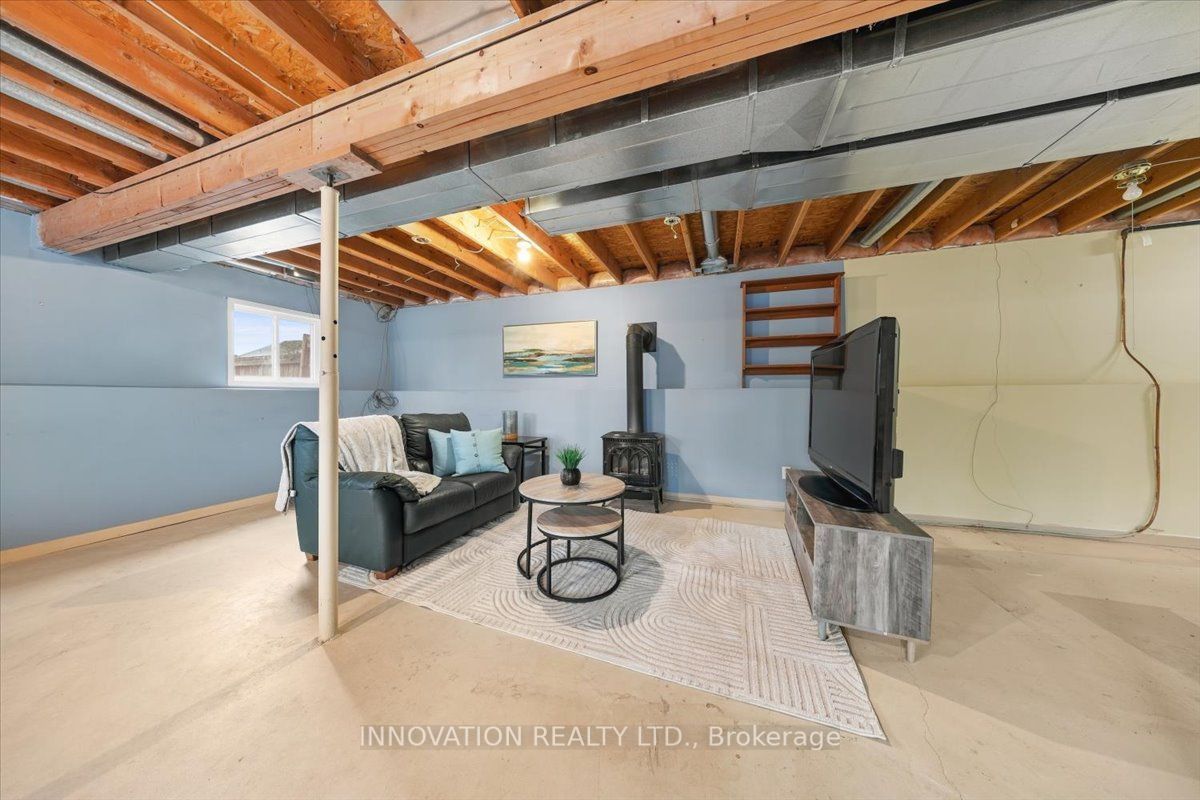 93 Park Avenue Property Photo 25
