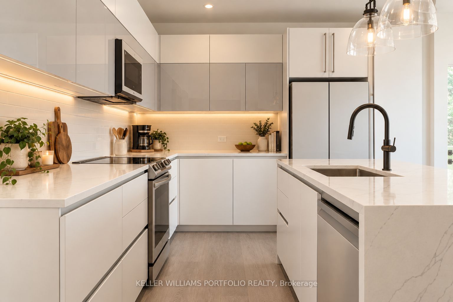 Sugar Ridge Condos Valley Road Sky Residence Property Photo 6