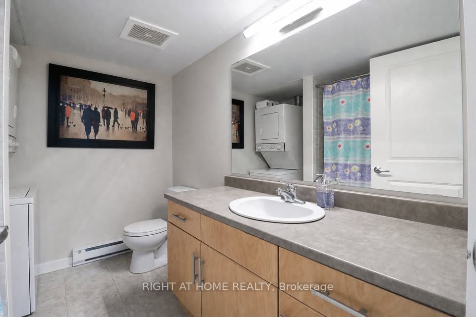 138 Somerset Street W 711 Property Photo 10