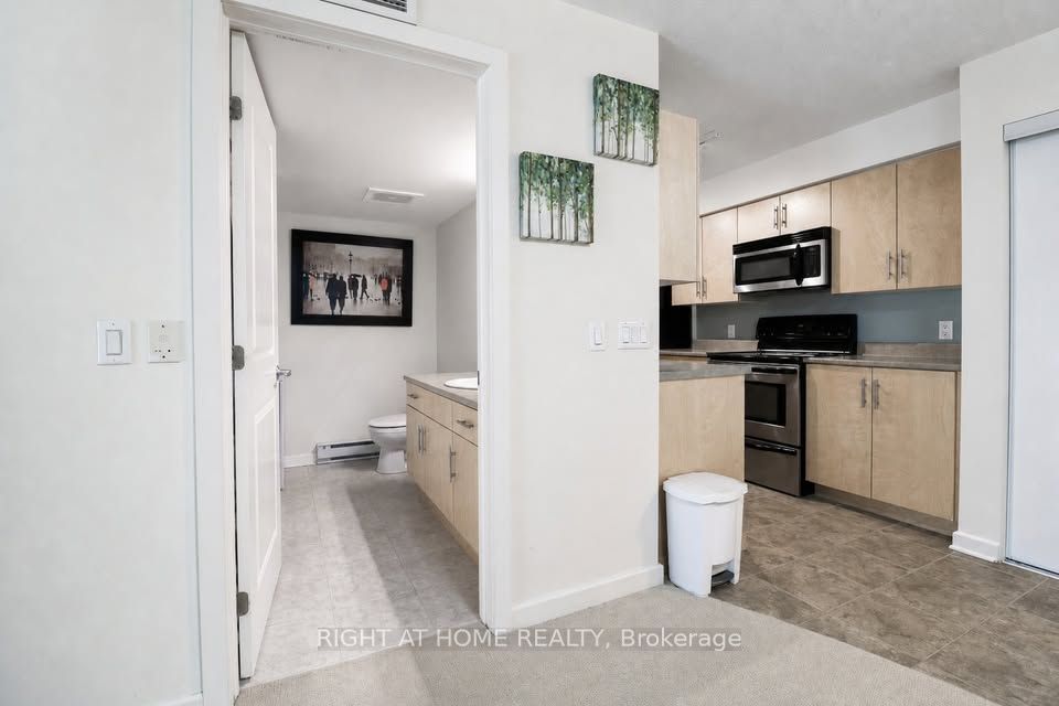 138 Somerset Street W 711 Property Photo 11