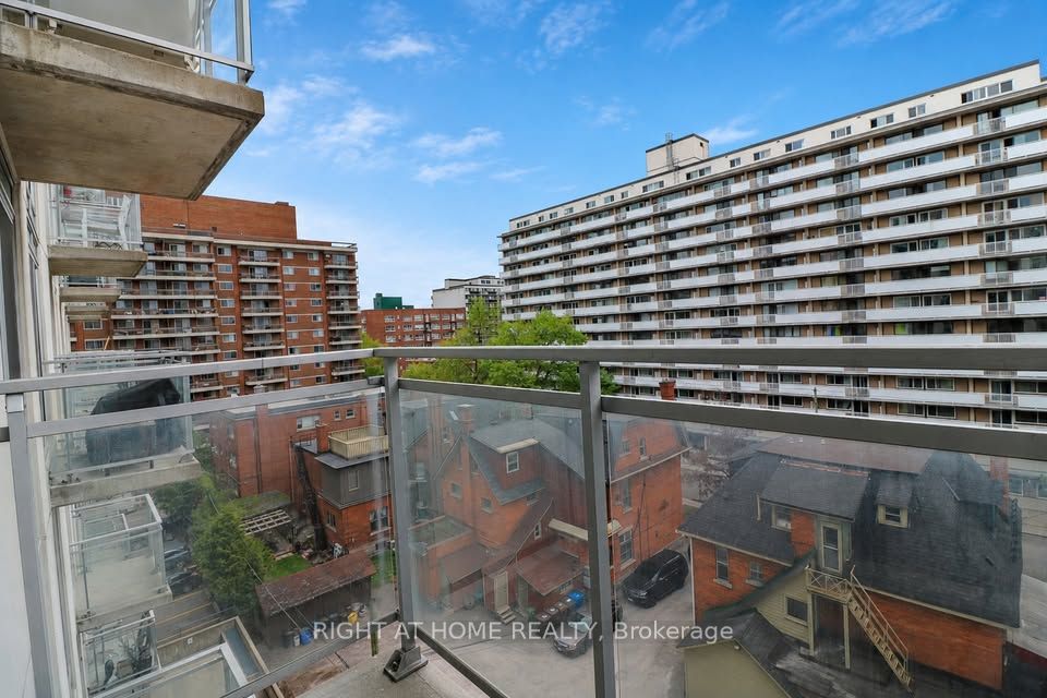 138 Somerset Street W 711 Property Photo 12