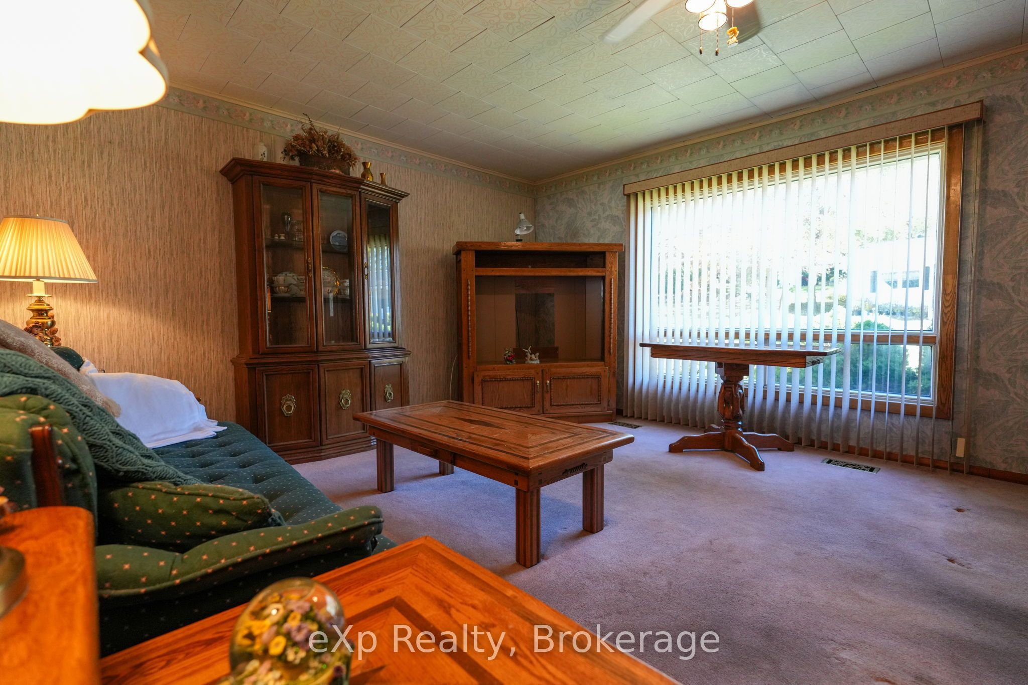 778 8th Avenue E Property Photo 14