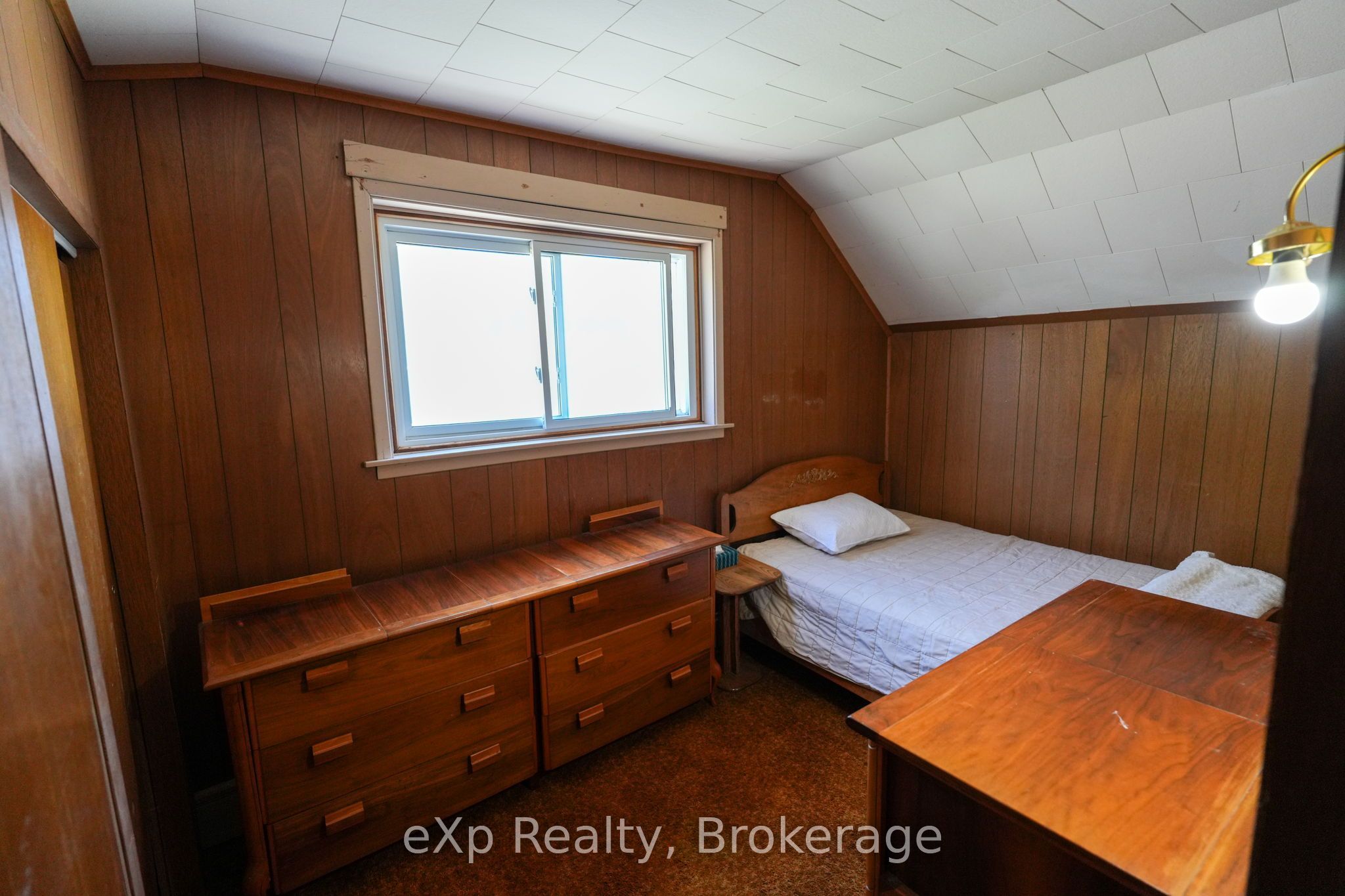 778 8th Avenue E Property Photo 27