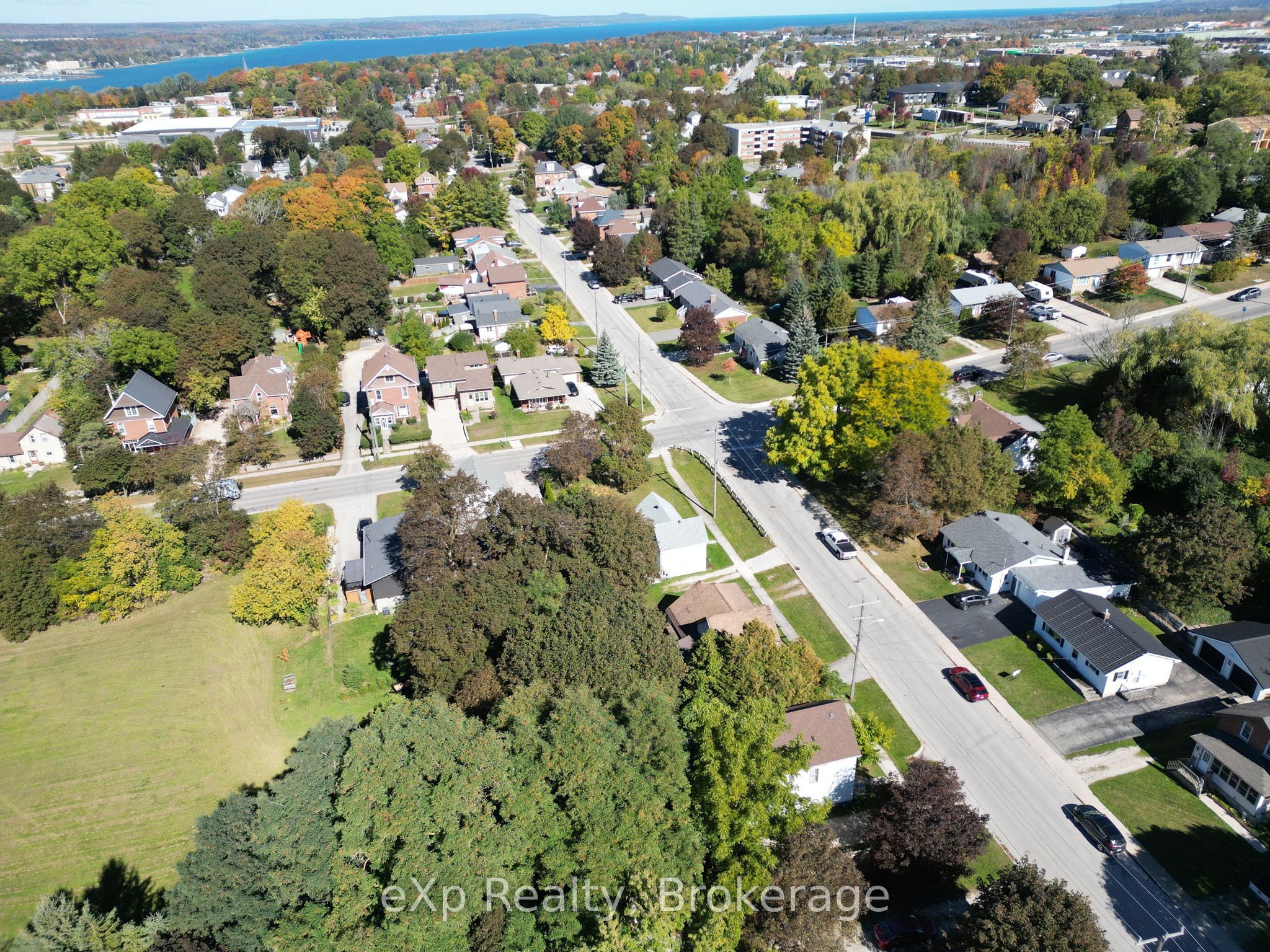 778 8th Avenue E Property Photo 40