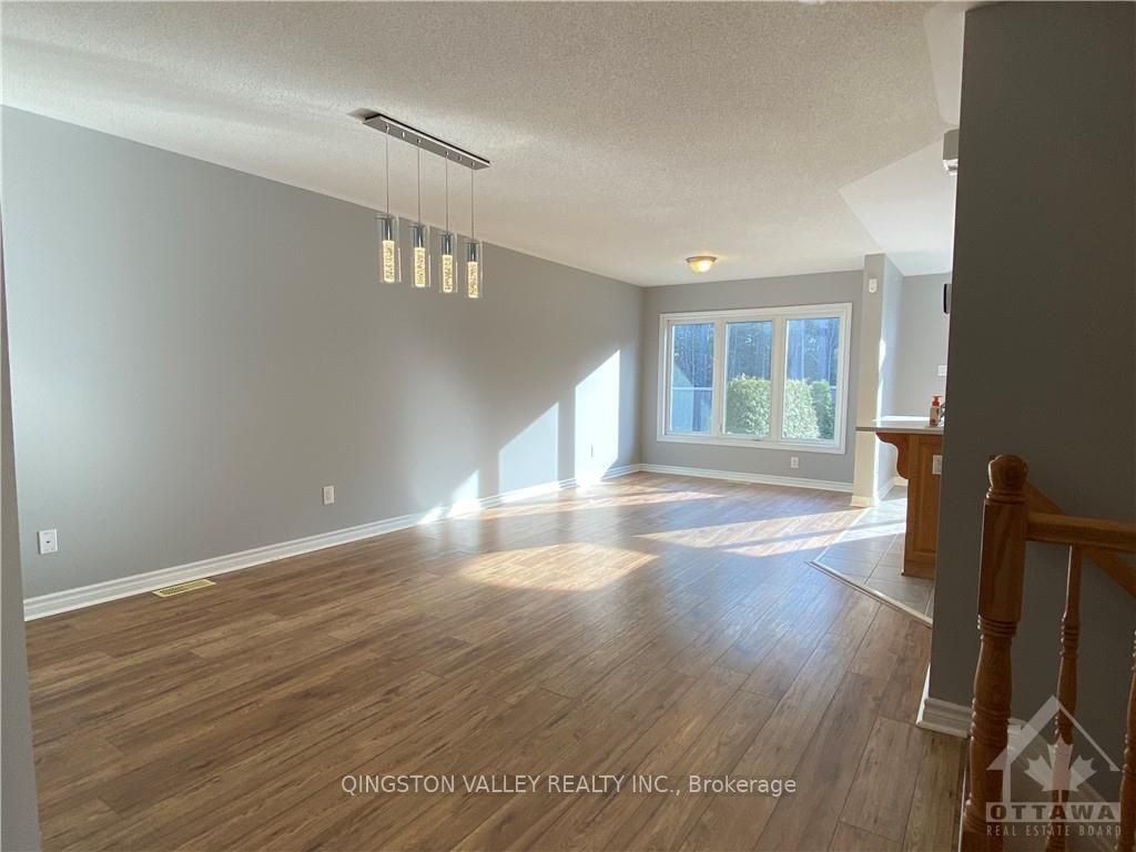 418 Galatina Way Property Photo 4