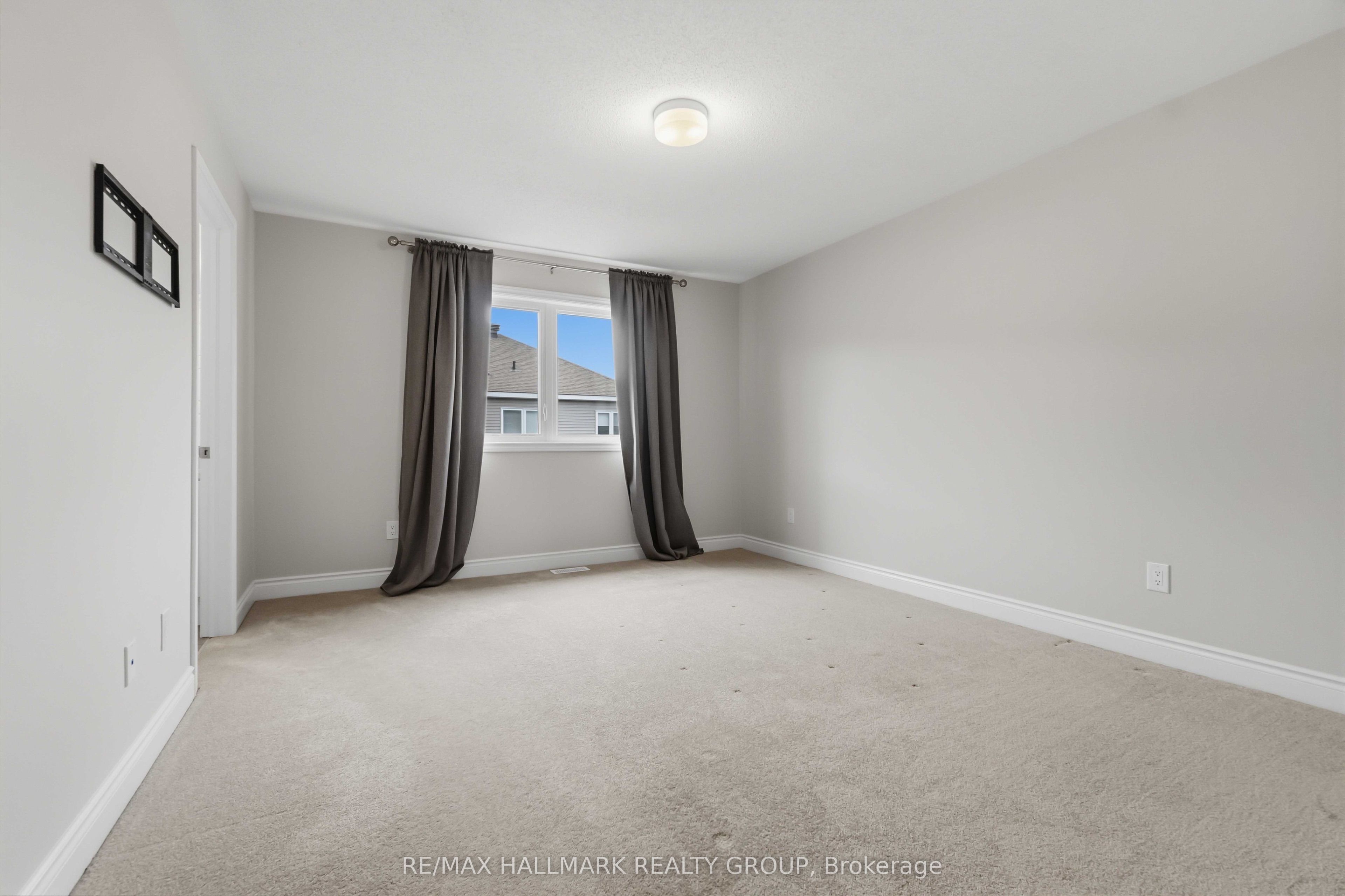 522 Culdaff Road Property Photo 22