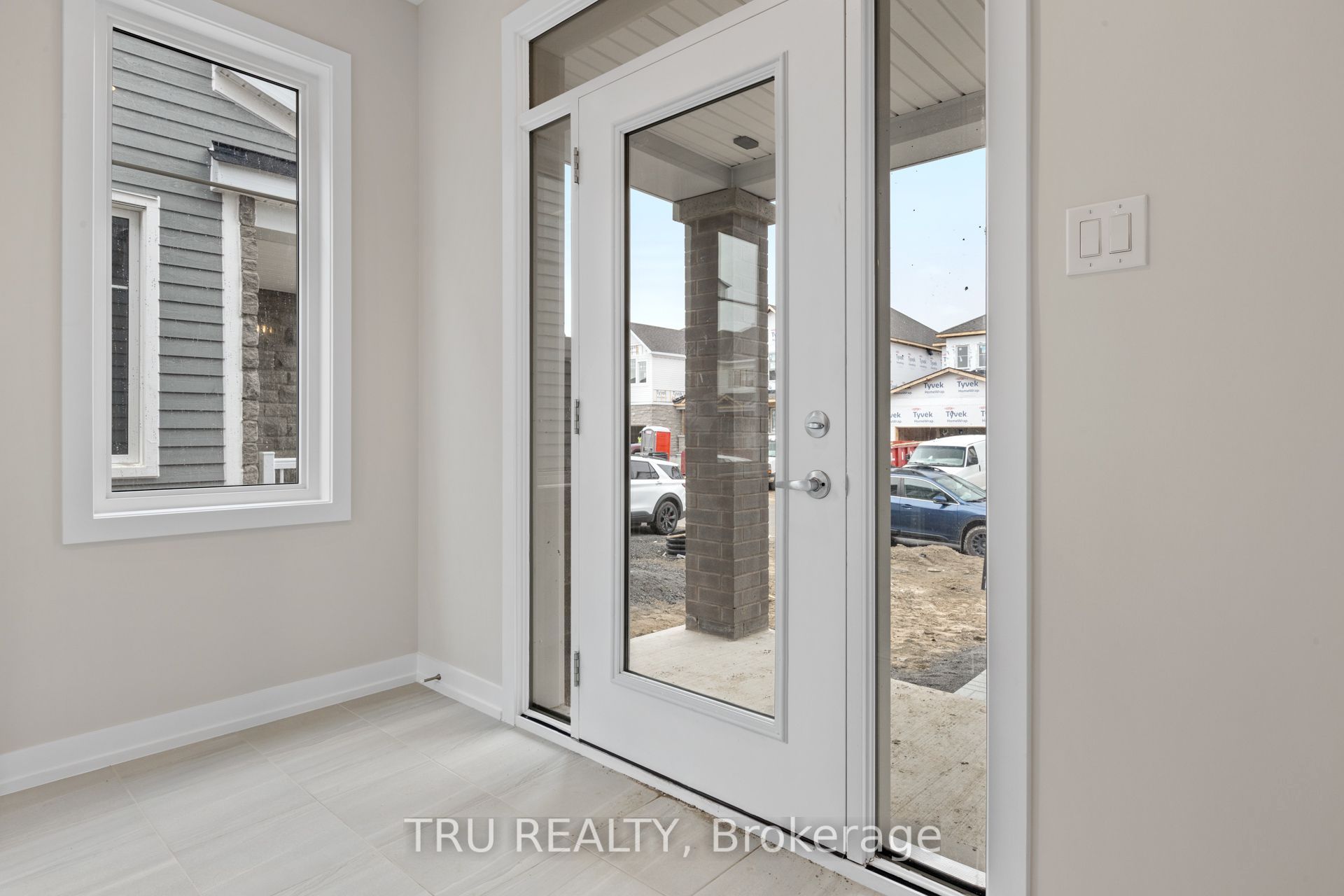 77 Hackamore Crescent Property Photo 6