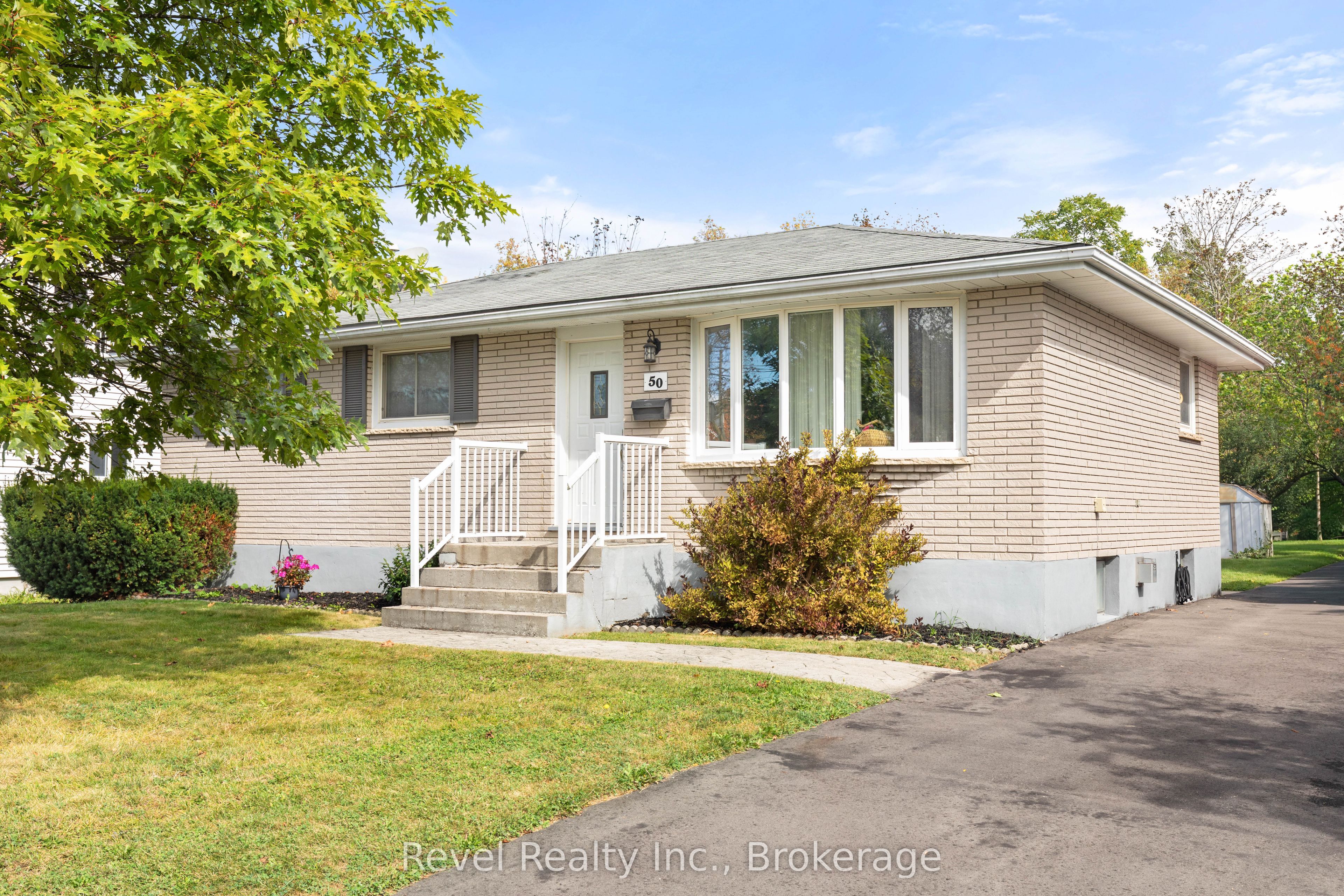 50 St David Street Property Photo 1