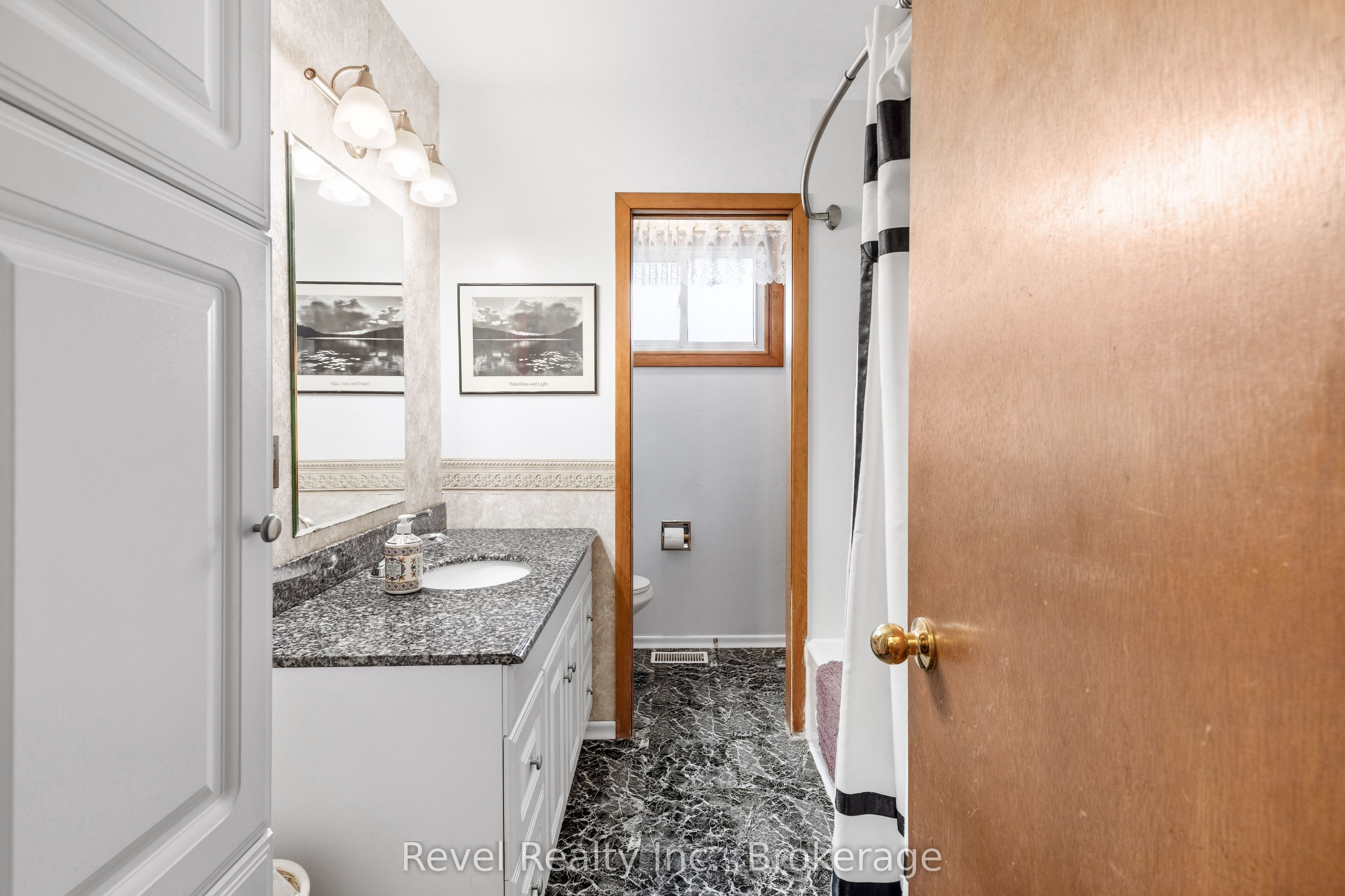 50 St David Street Property Photo 19