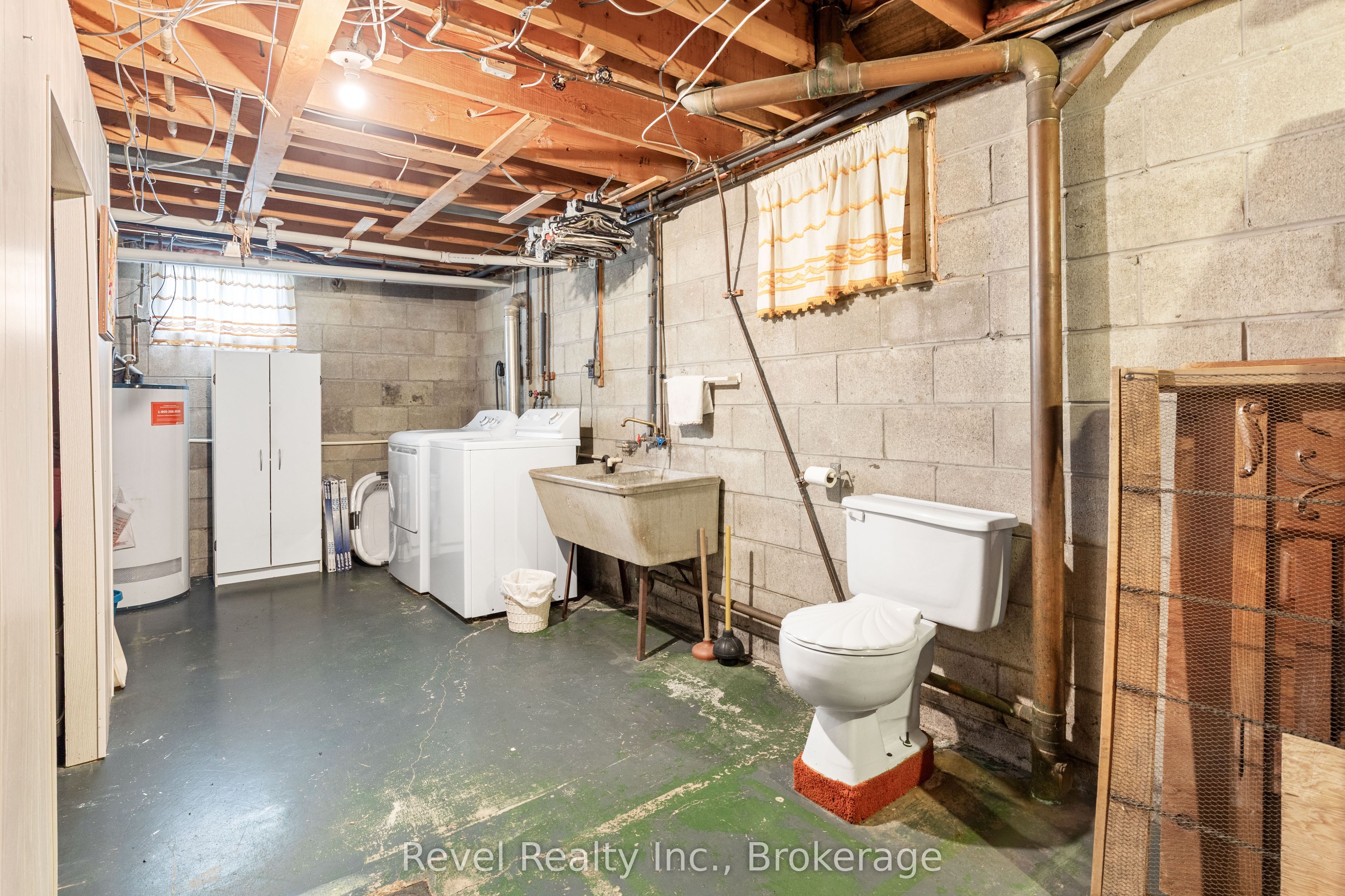 50 St David Street Property Photo 40