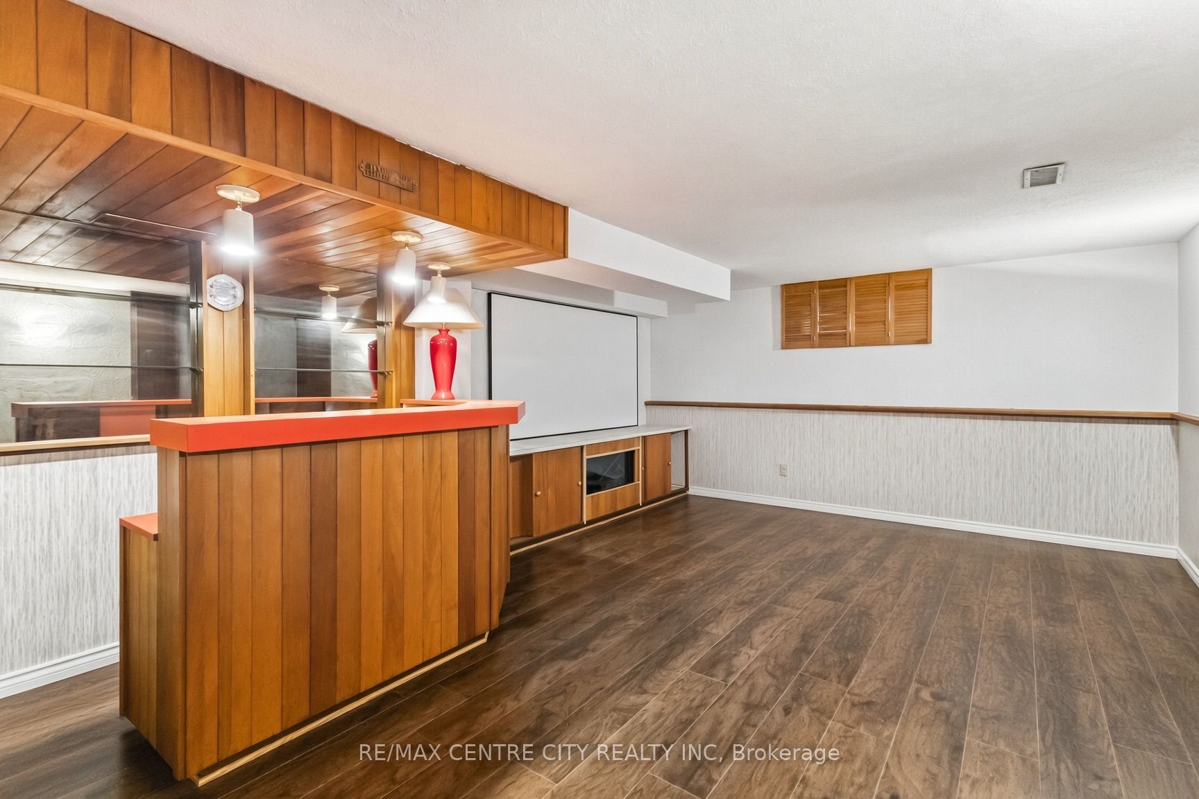 859 Dalkeith Crescent Property Photo 15