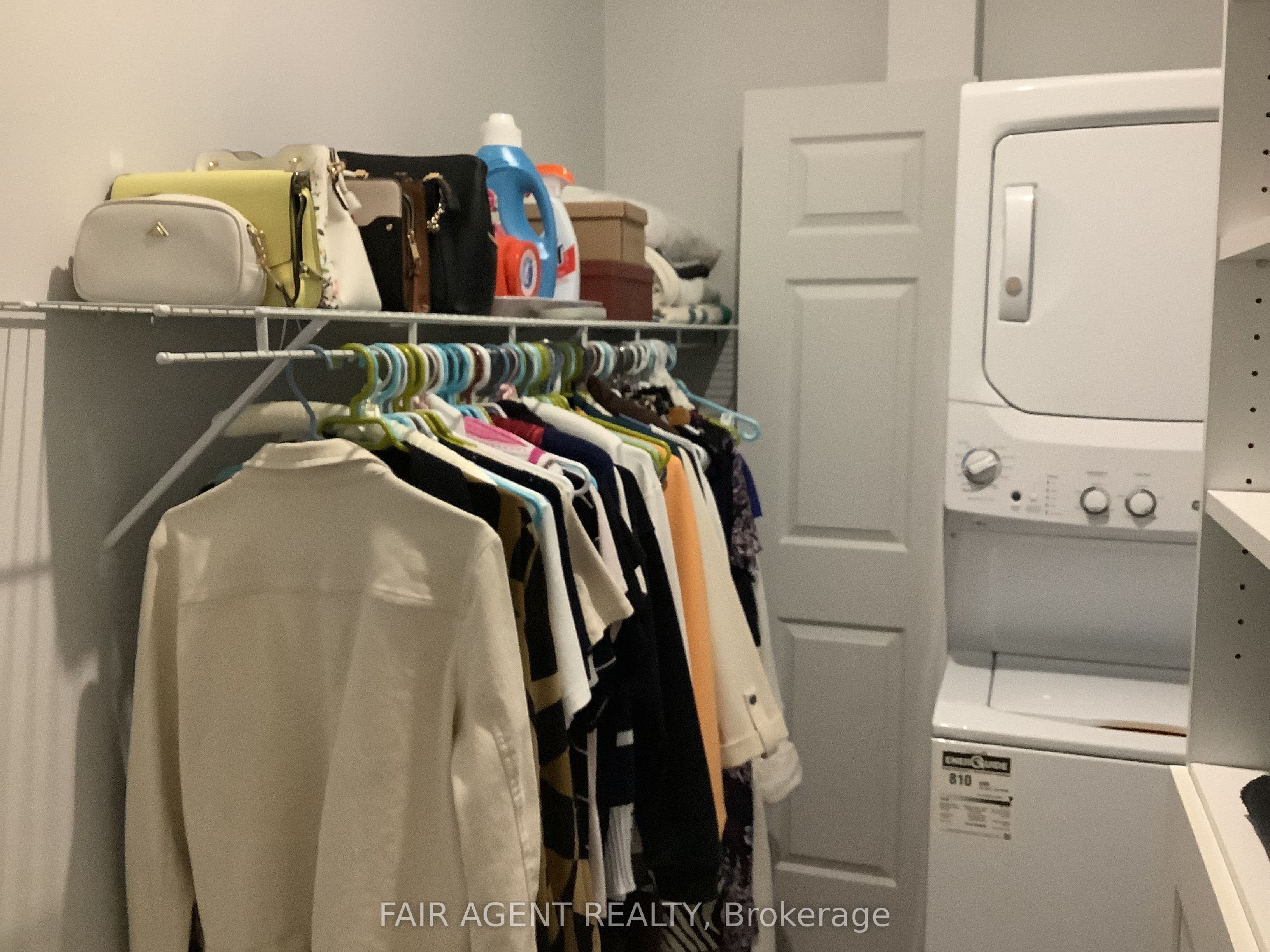 255 Albert Street 2 Property Photo 10