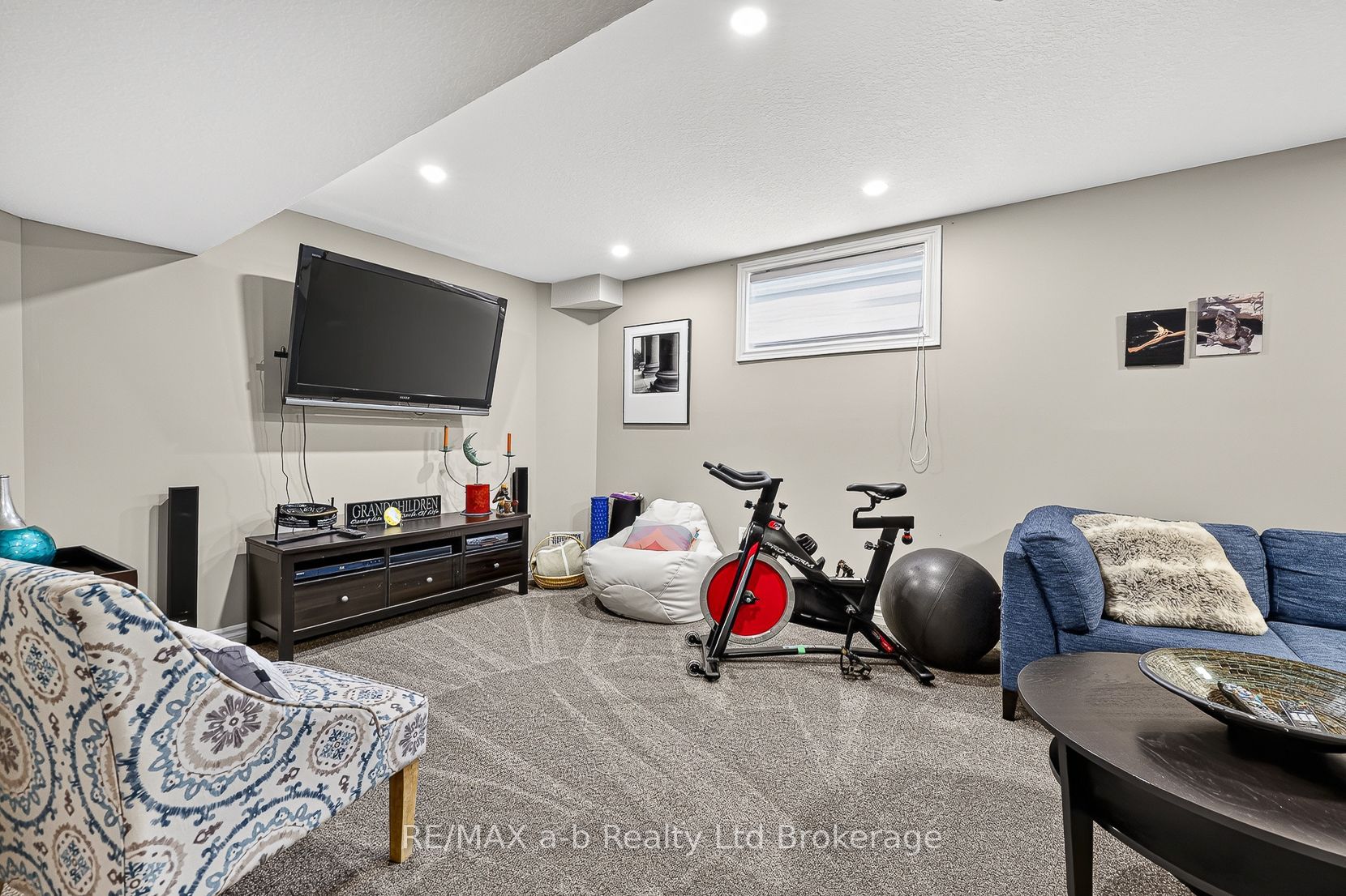 175 Ingersoll Street N 9 Property Photo 29