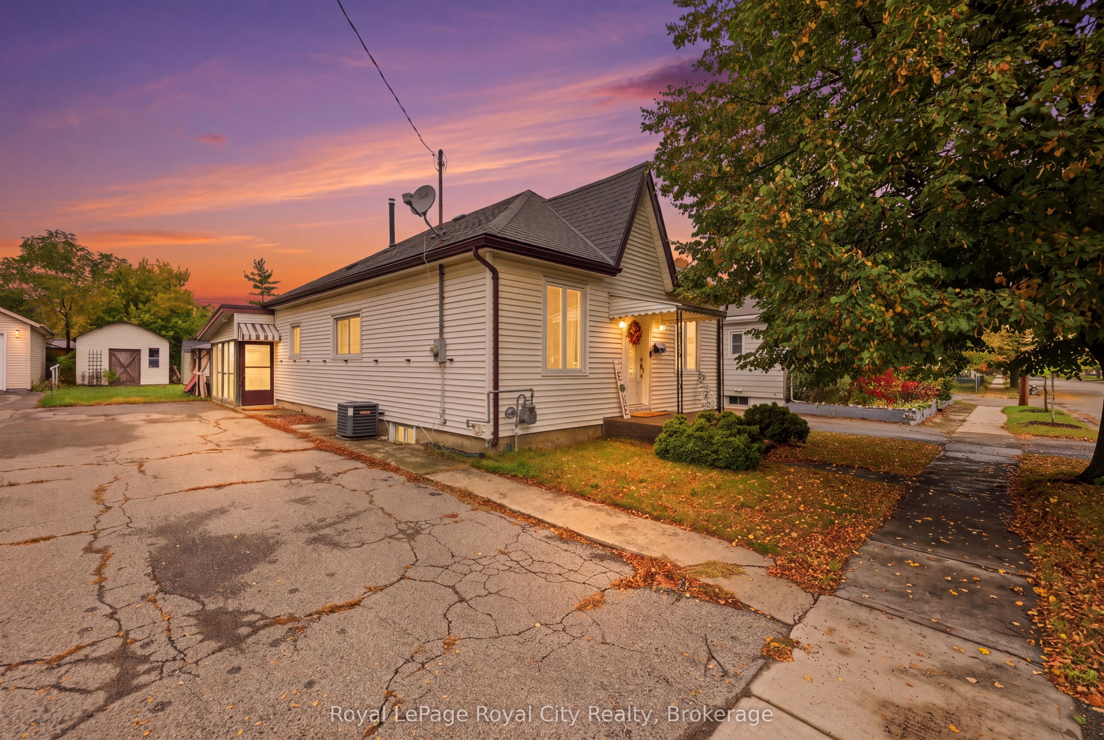 22 Hill Avenue Property Photo 1
