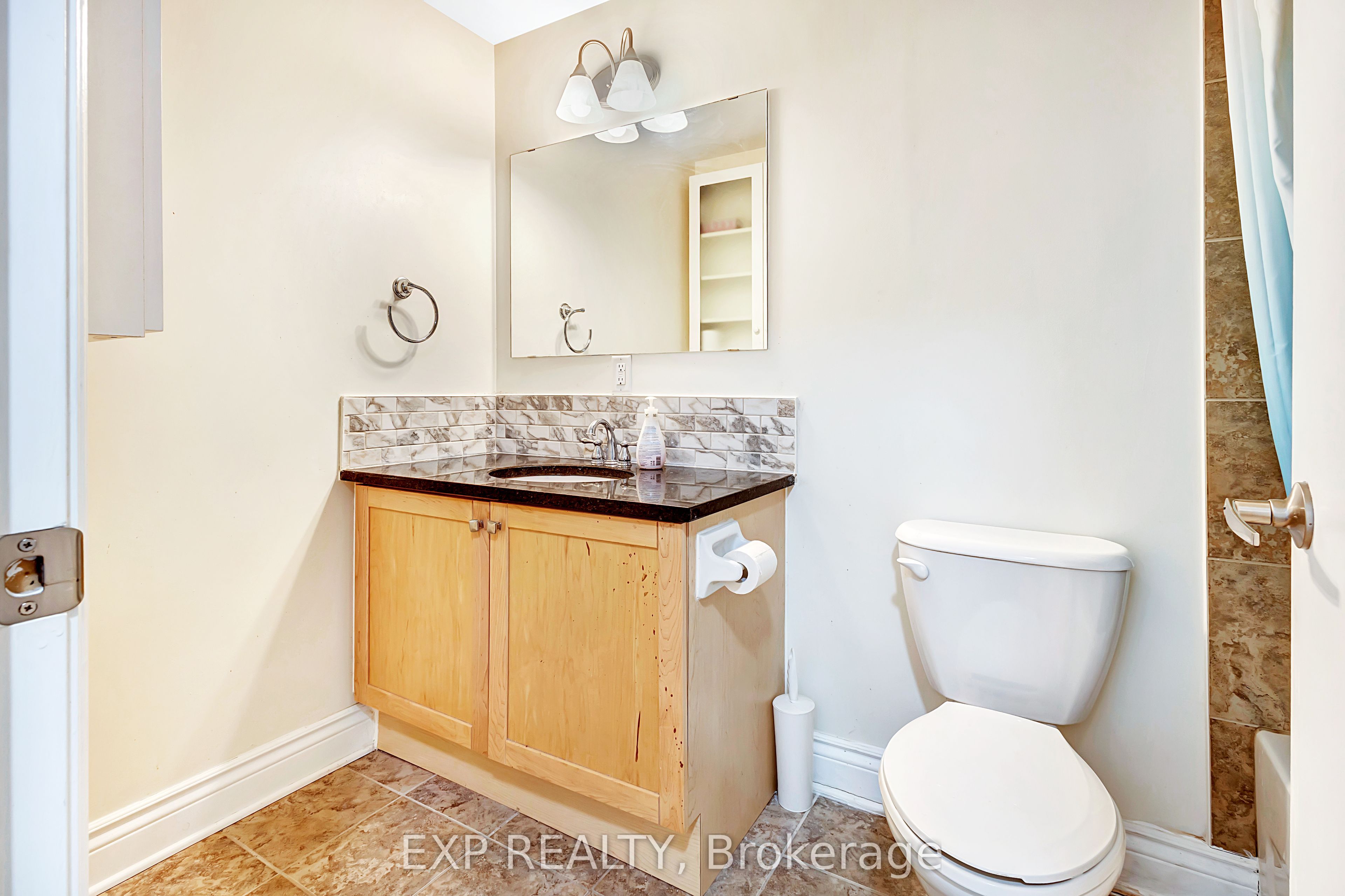 323 Winona Avenue 10 Property Photo 14