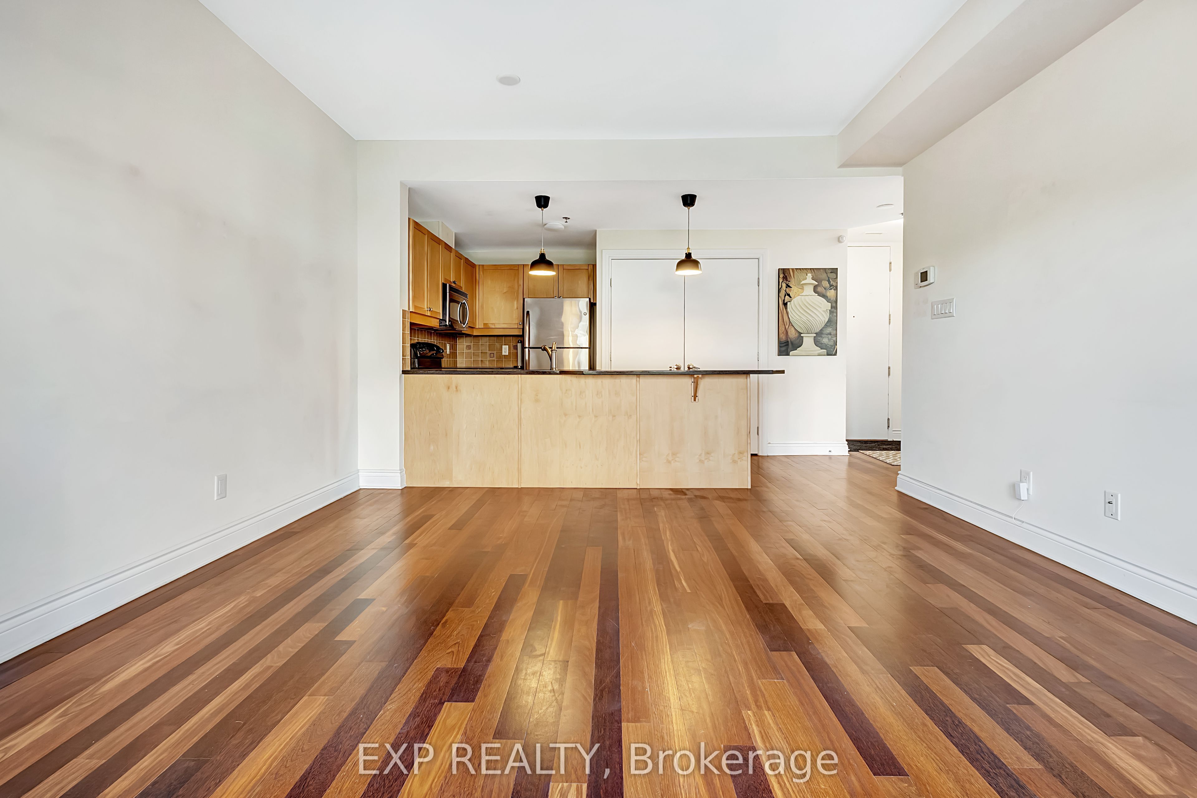 323 Winona Avenue 10 Property Photo 21