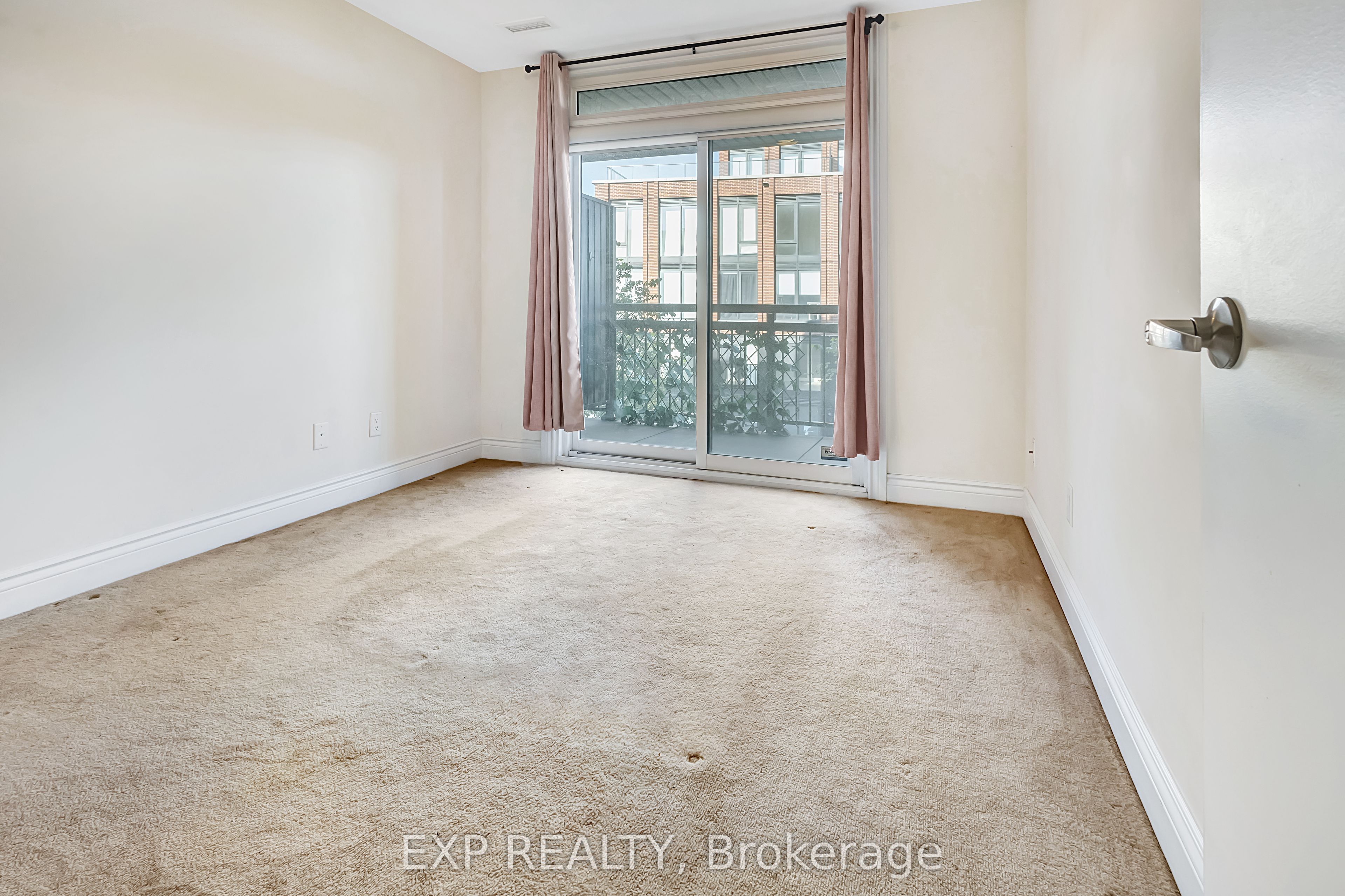 323 Winona Avenue 10 Property Photo 23
