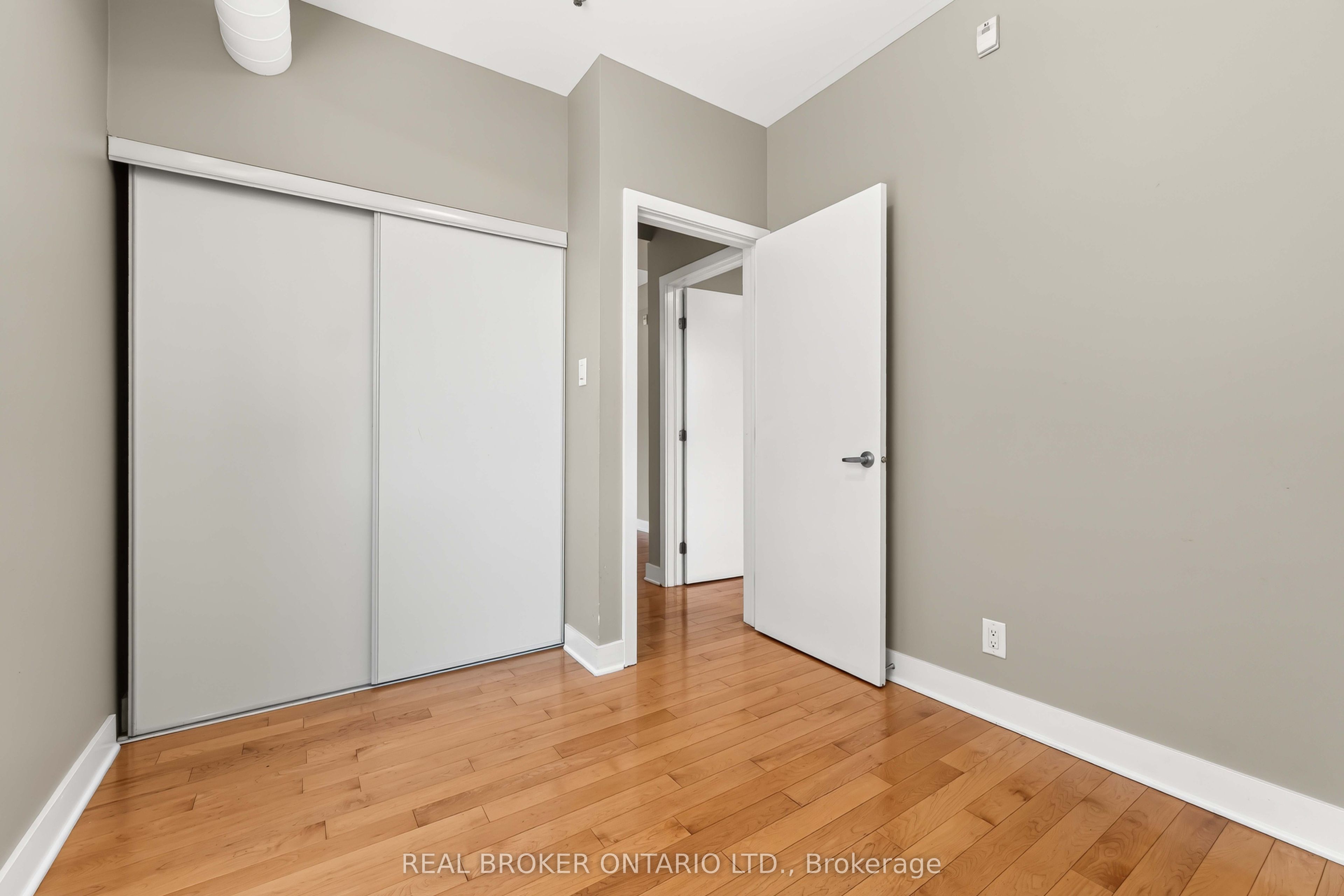 360 Cumberland Street 201 Property Photo 18