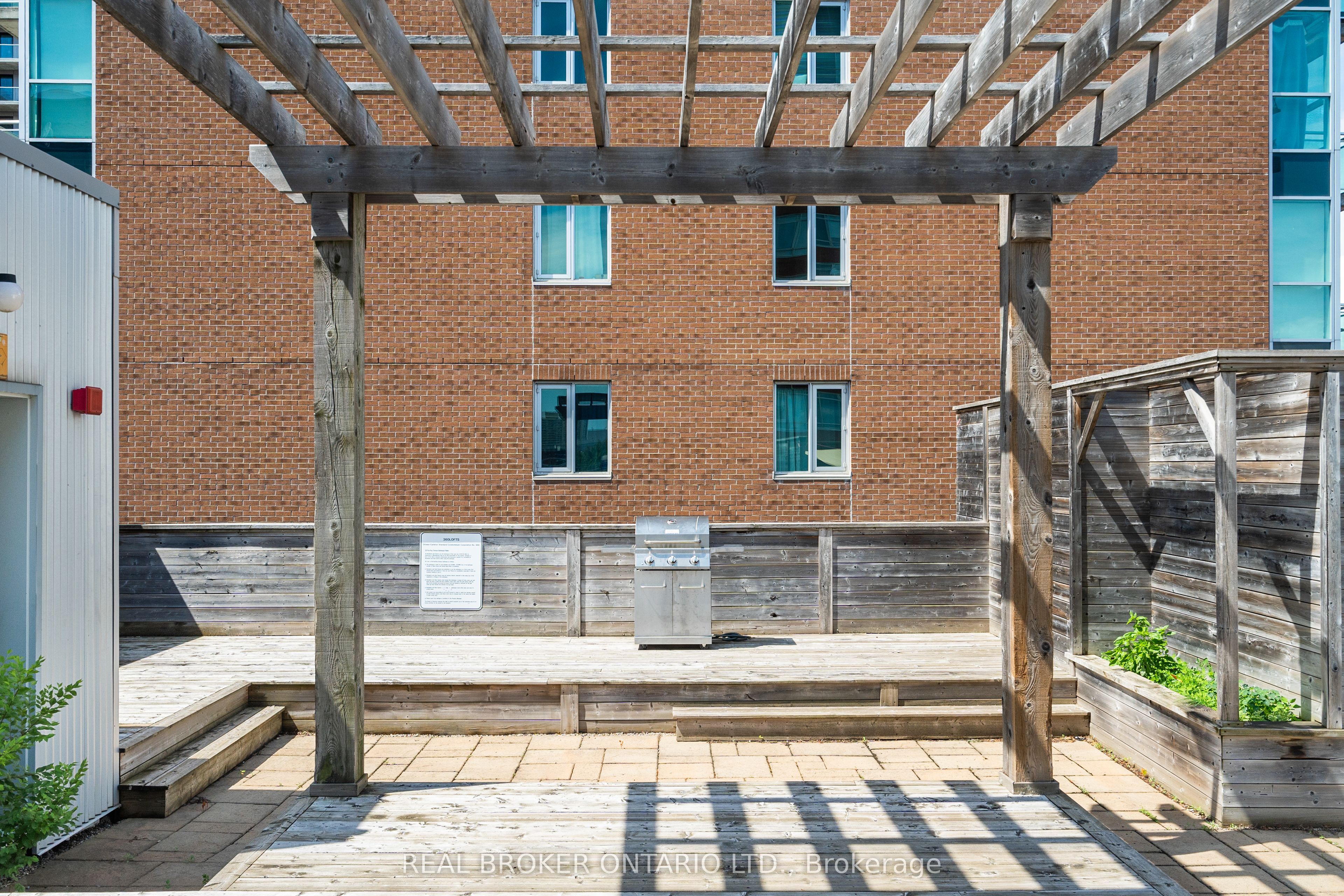 360 Cumberland Street 201 Property Photo 21