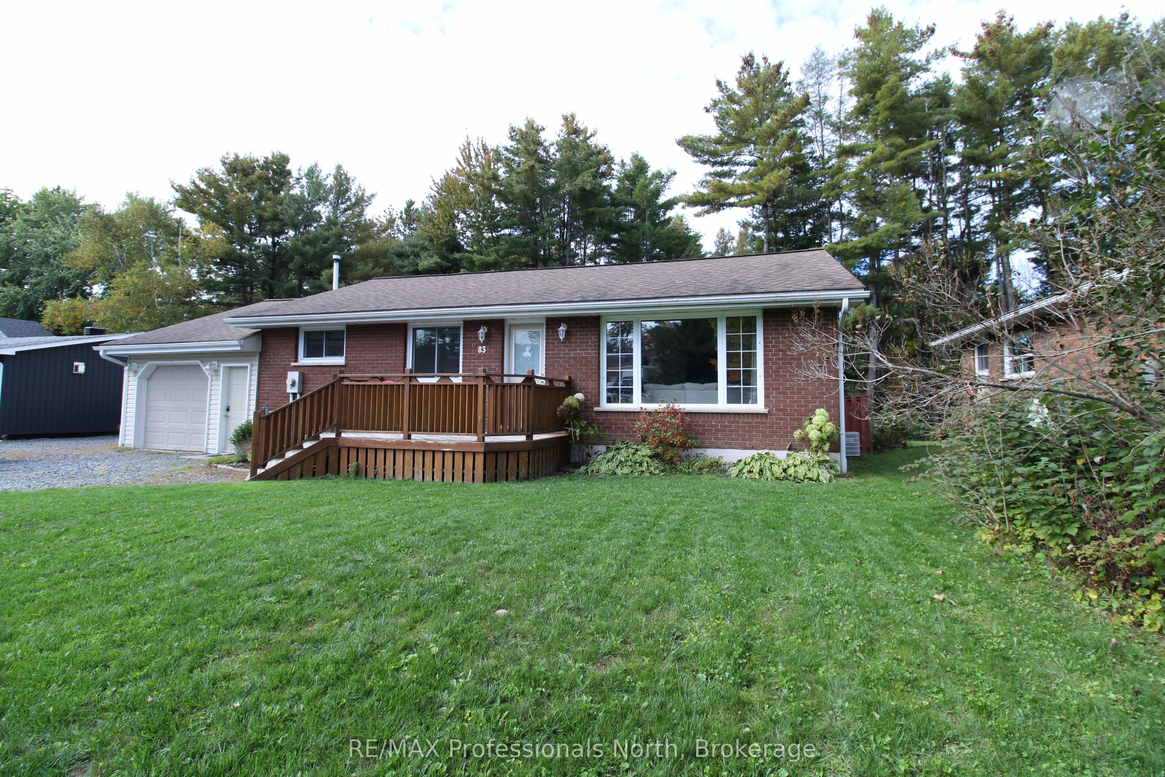 83 Pine Street Property Photo 2