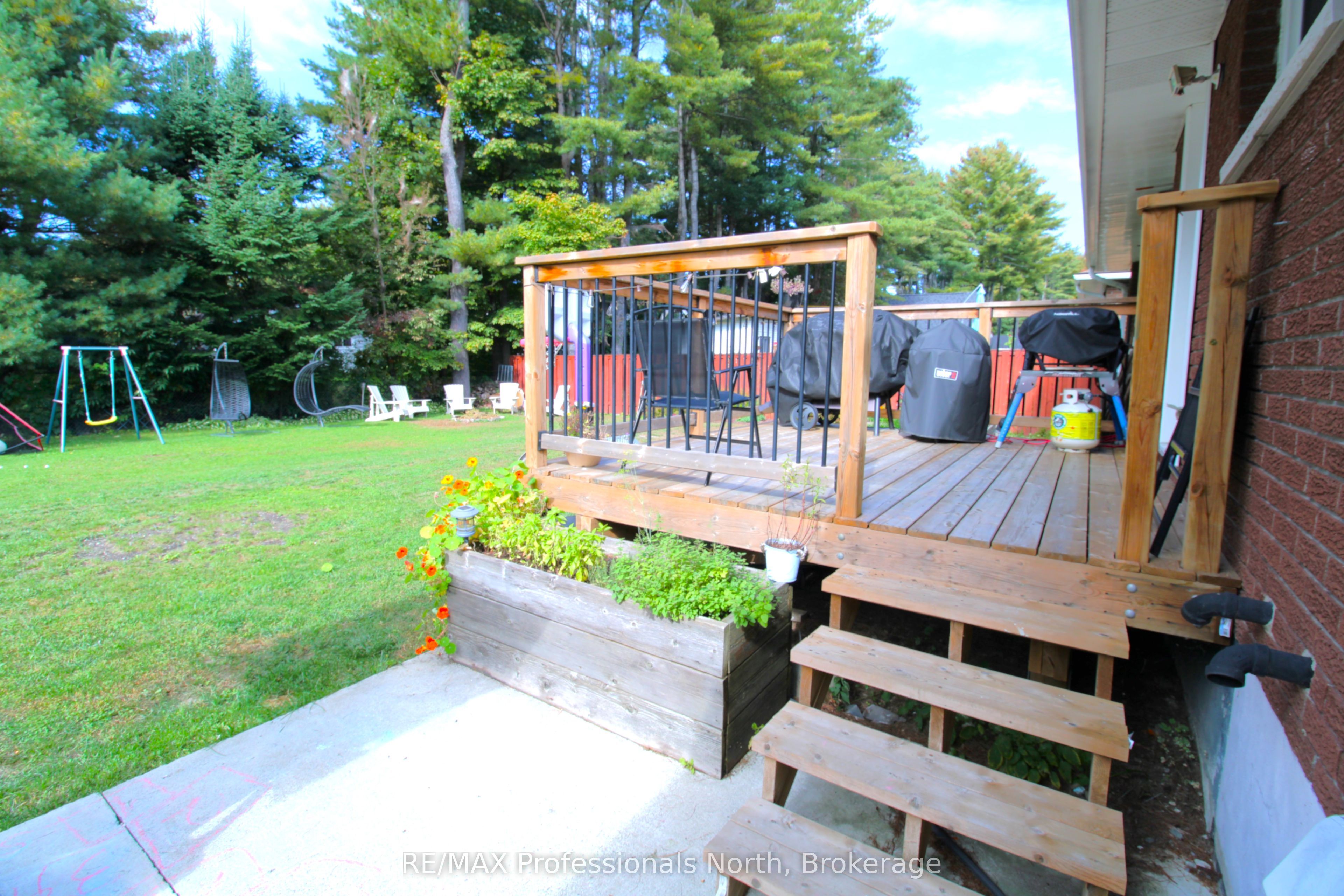 83 Pine Street Property Photo 5