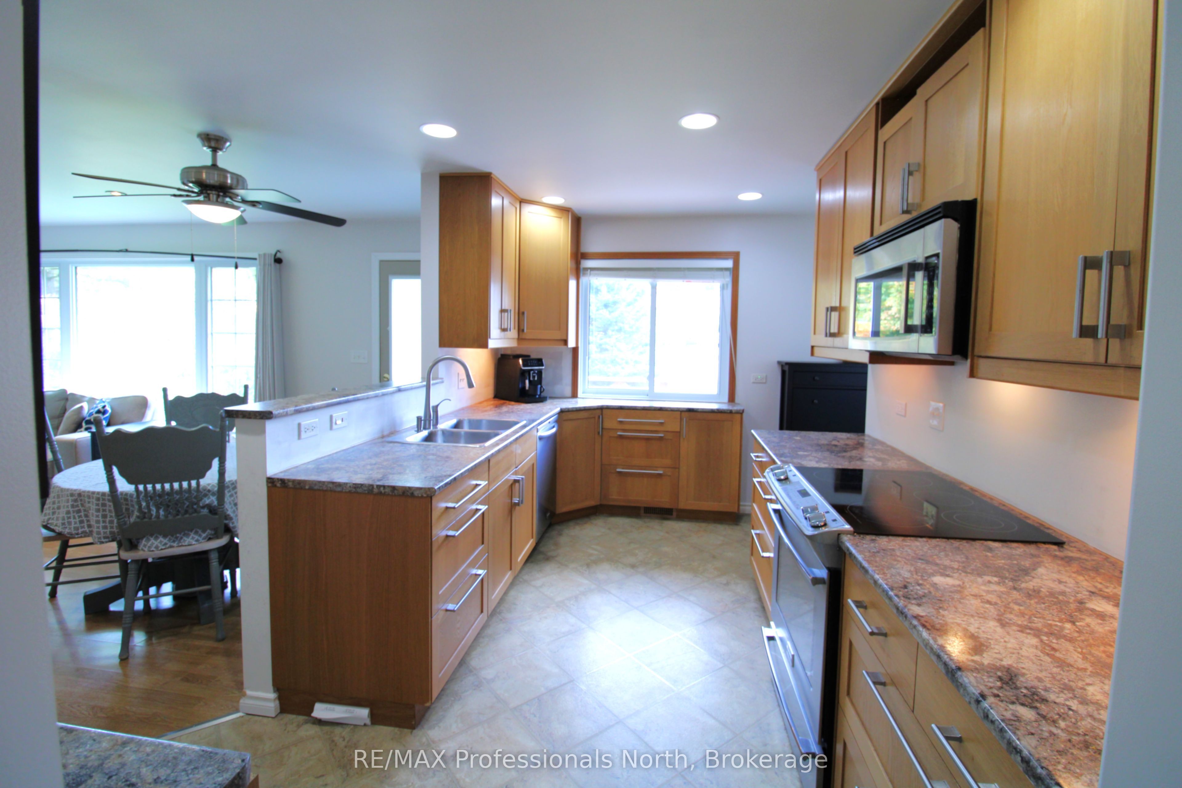 83 Pine Street Property Photo 10