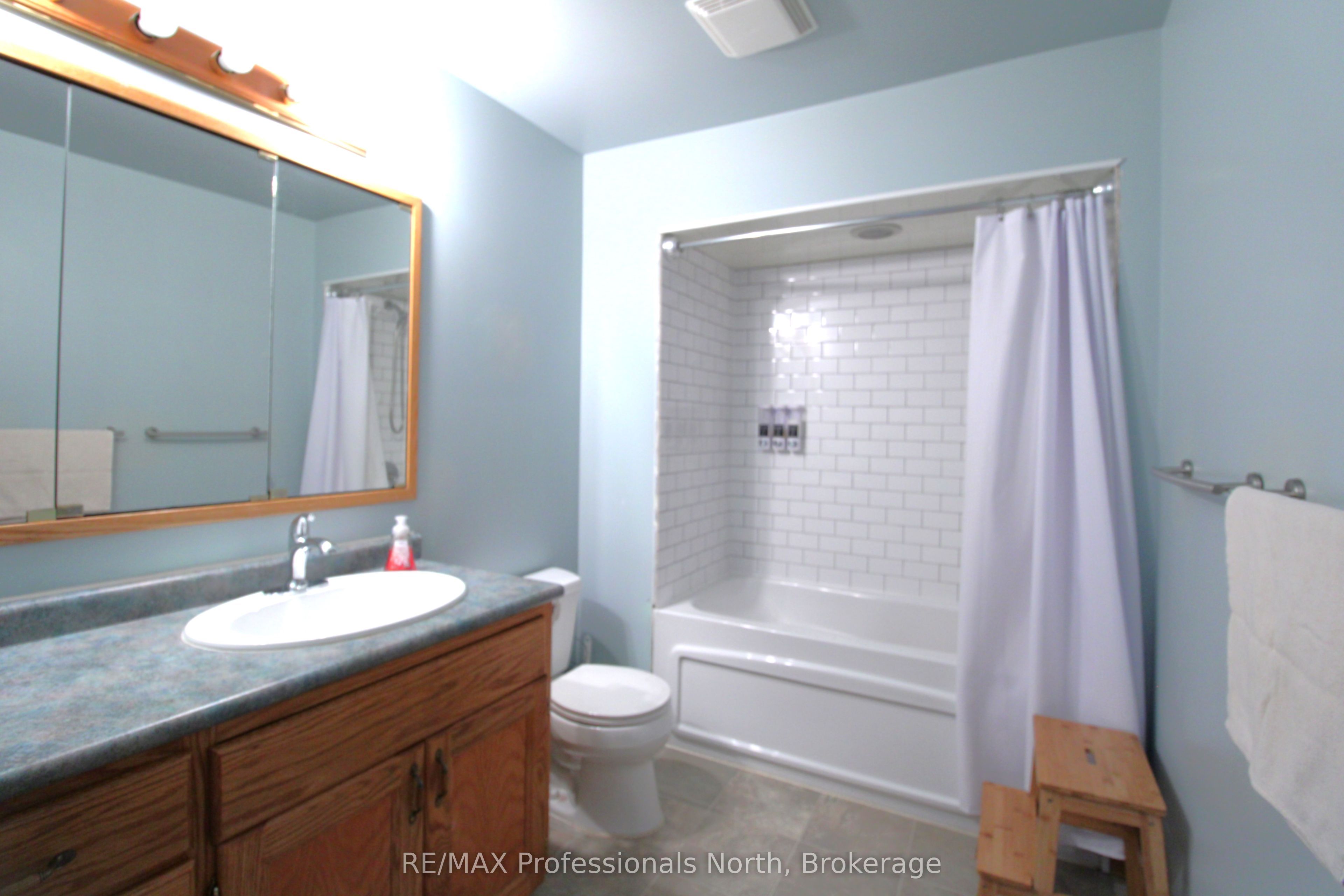 83 Pine Street Property Photo 17