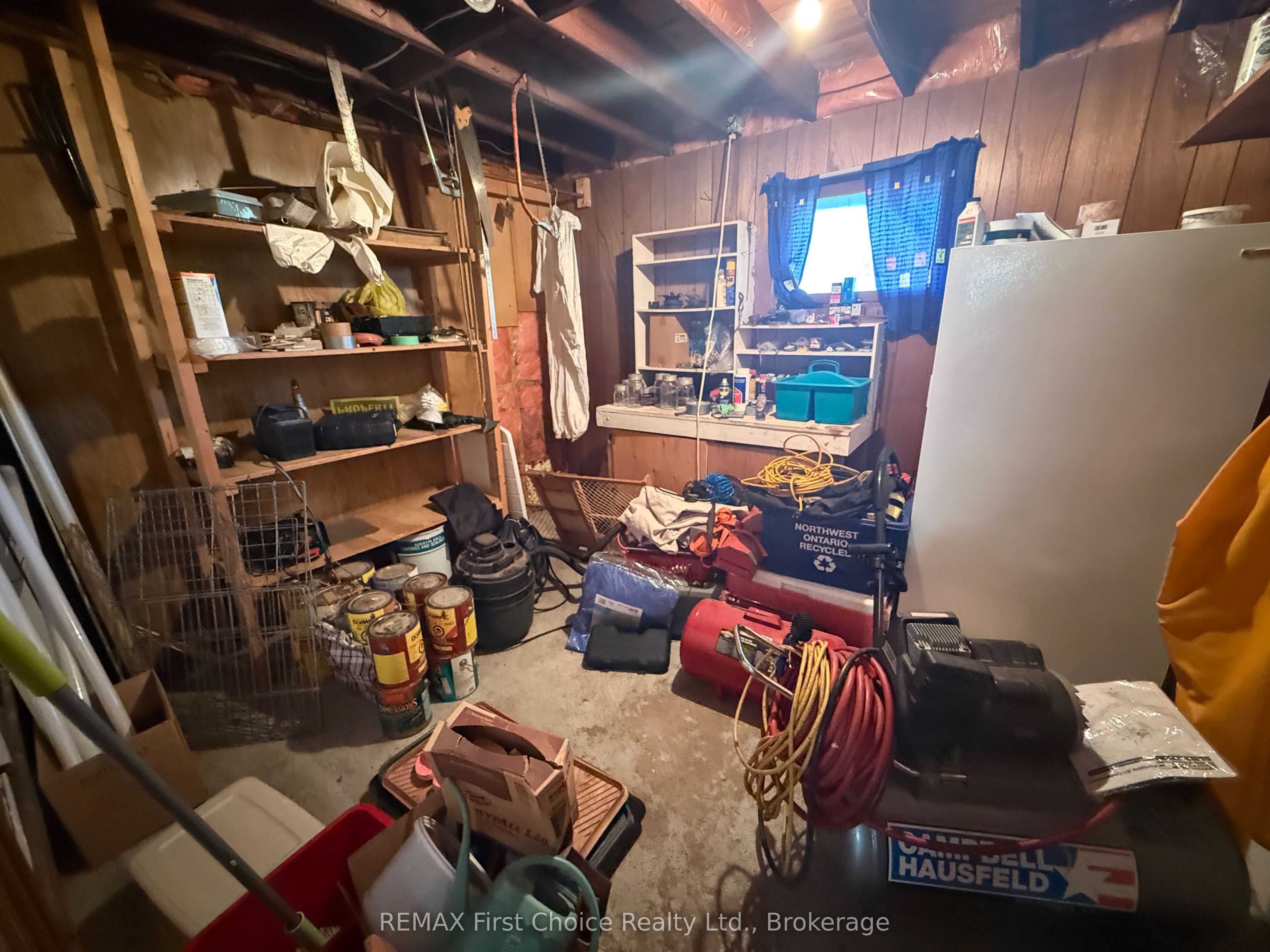1256 Townline Road Property Photo 6