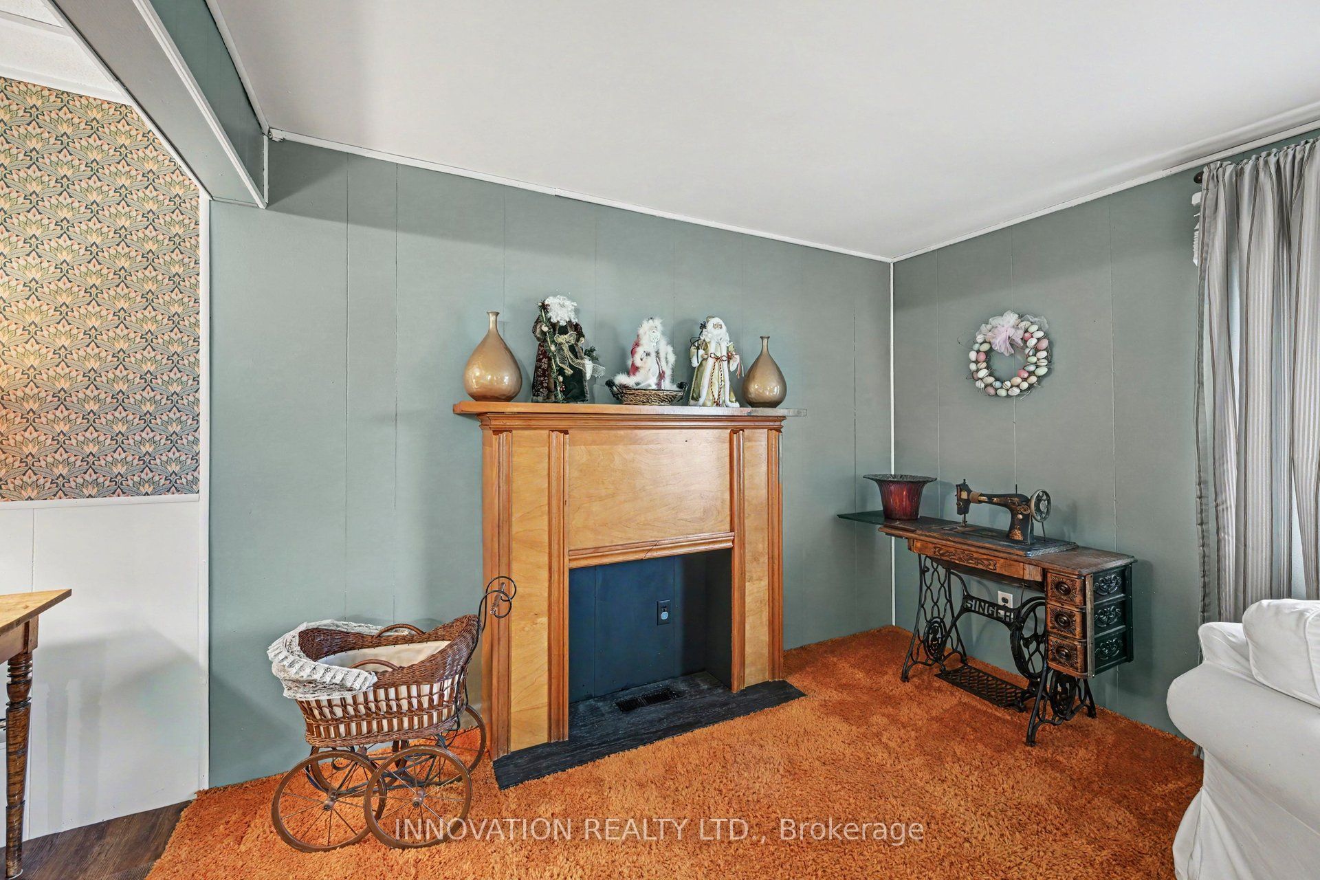 170 Adelaide Street Property Photo 10