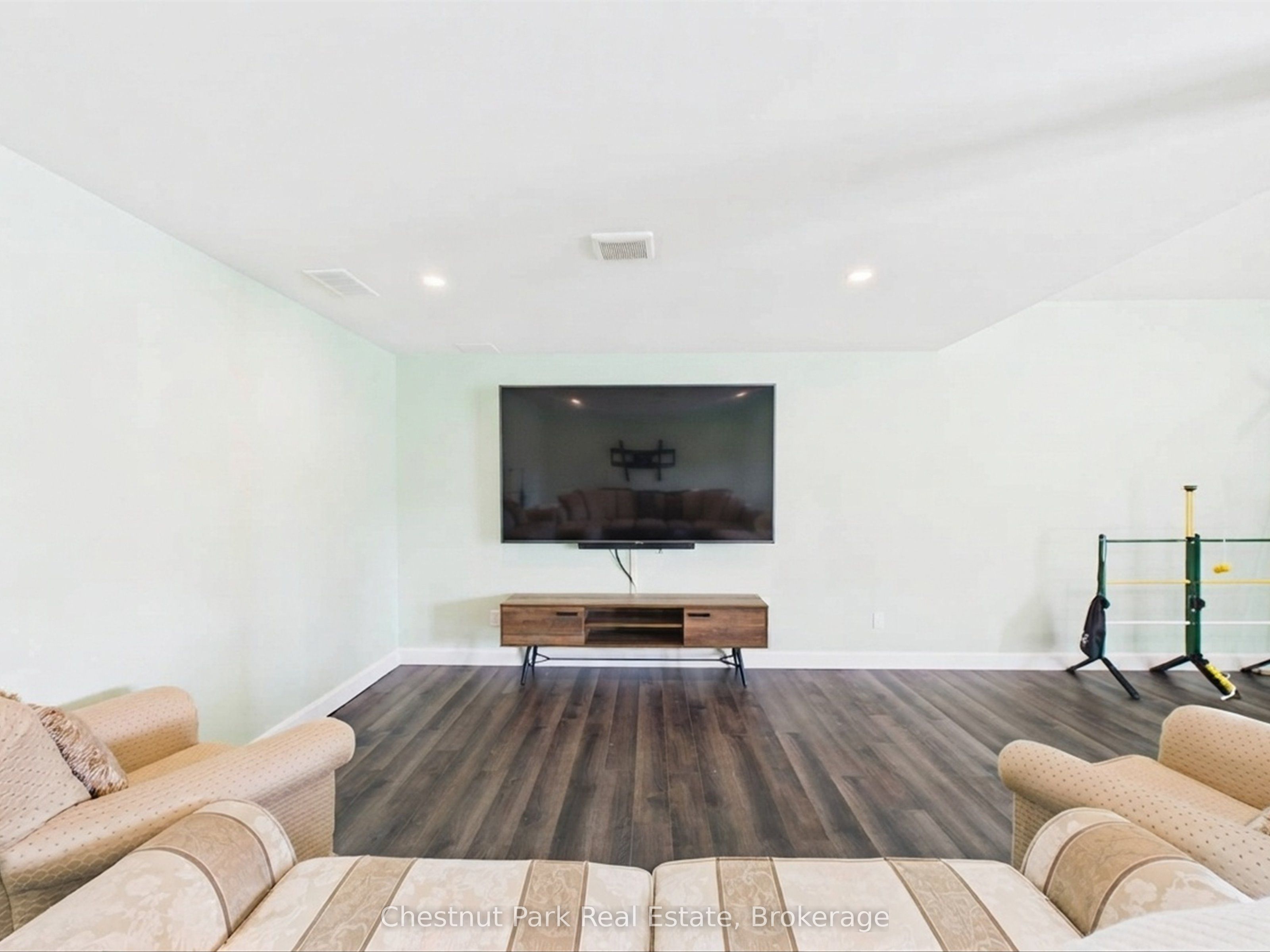 1252 Winders Bay Road Property Photo 34