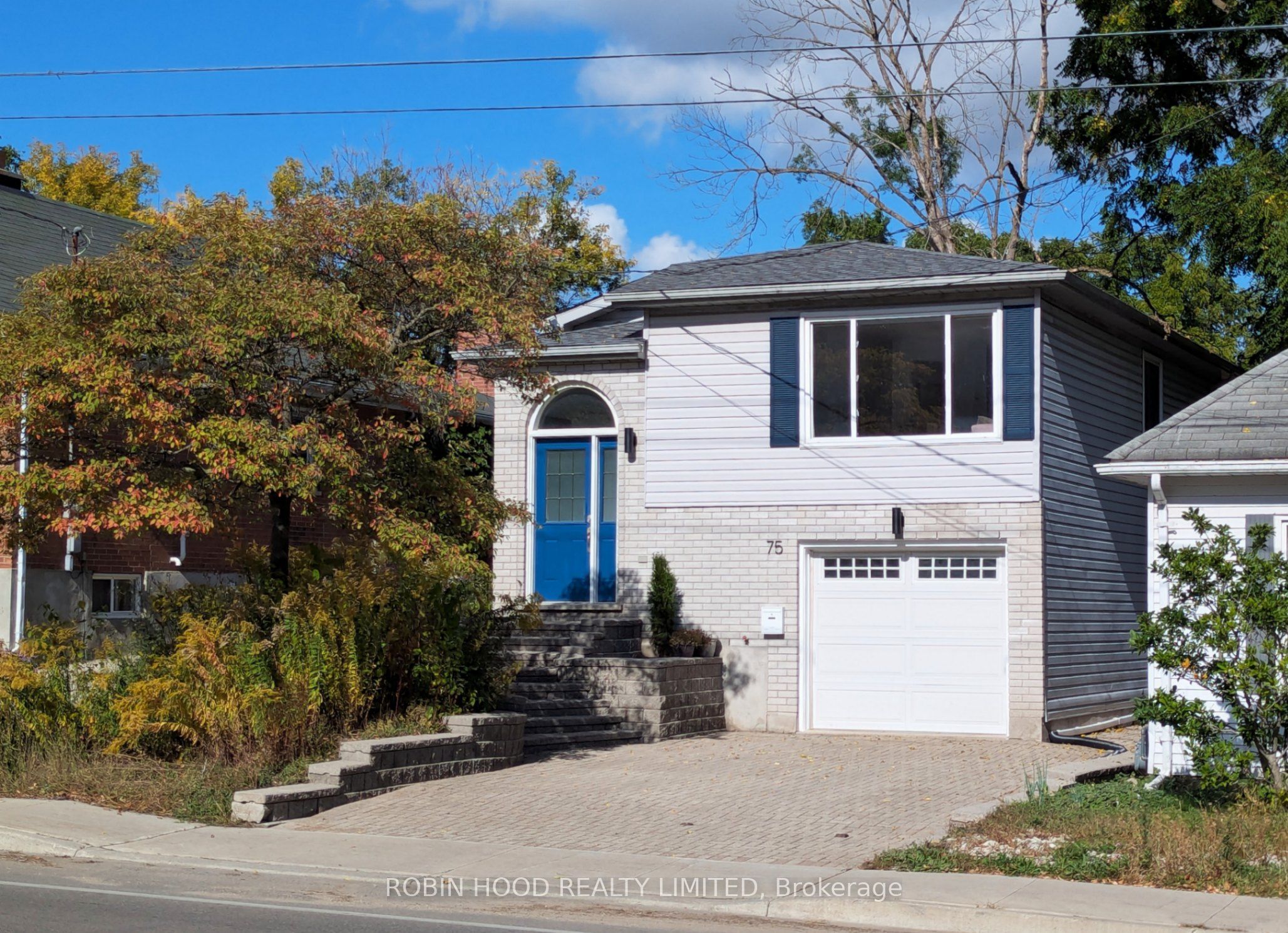 75 Stevenson Street N Property Photo 1