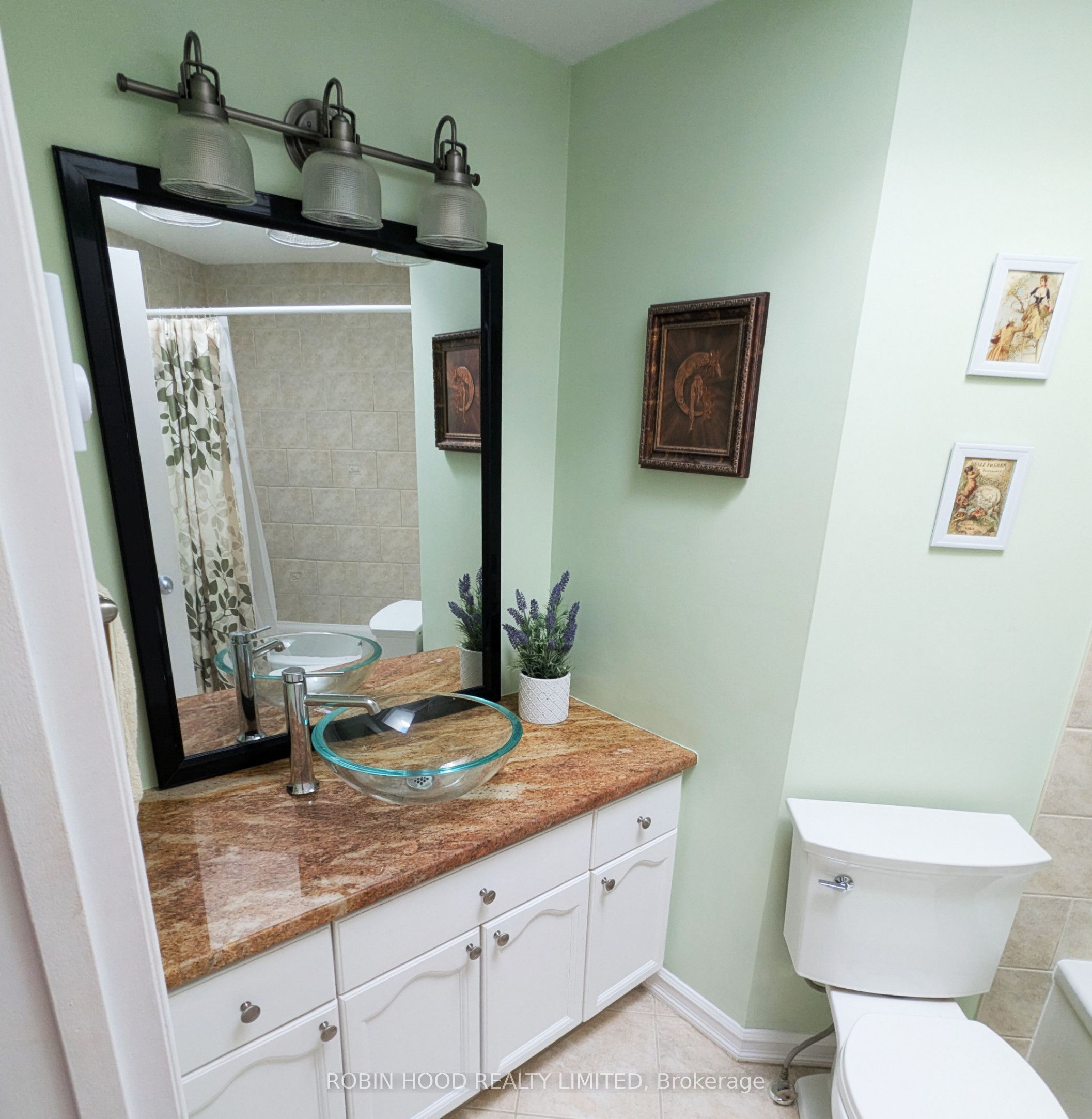 75 Stevenson Street N Property Photo 6