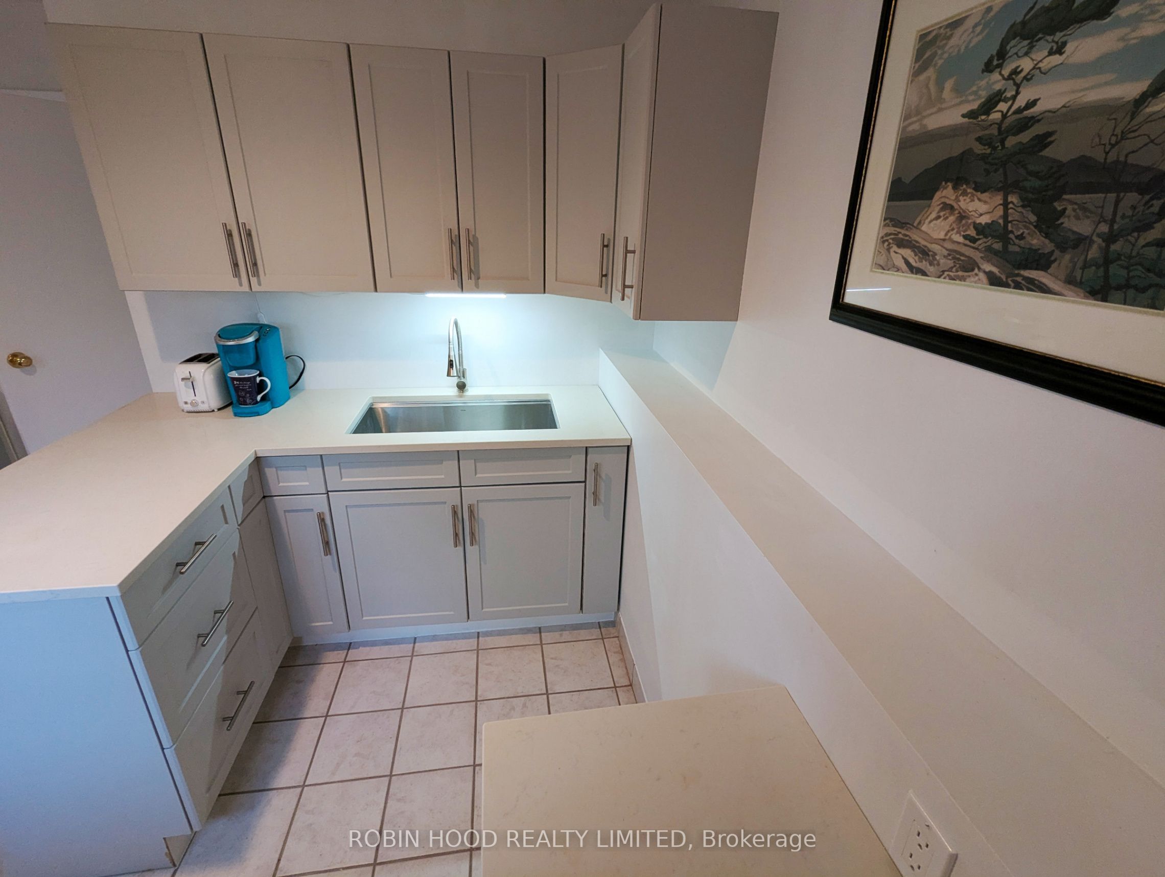 75 Stevenson Street N Property Photo 17