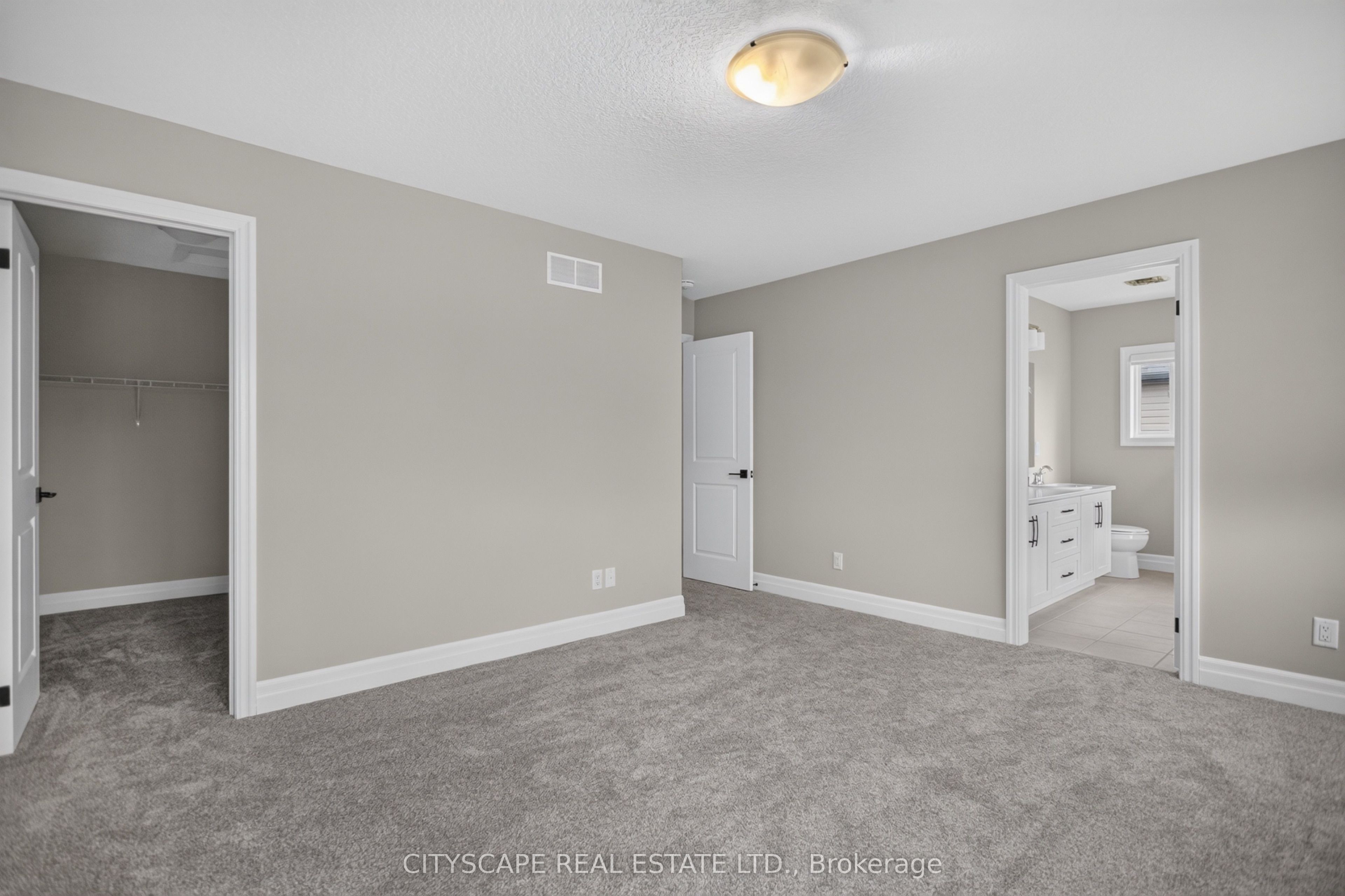 68 Davidson Drive W Property Photo 18