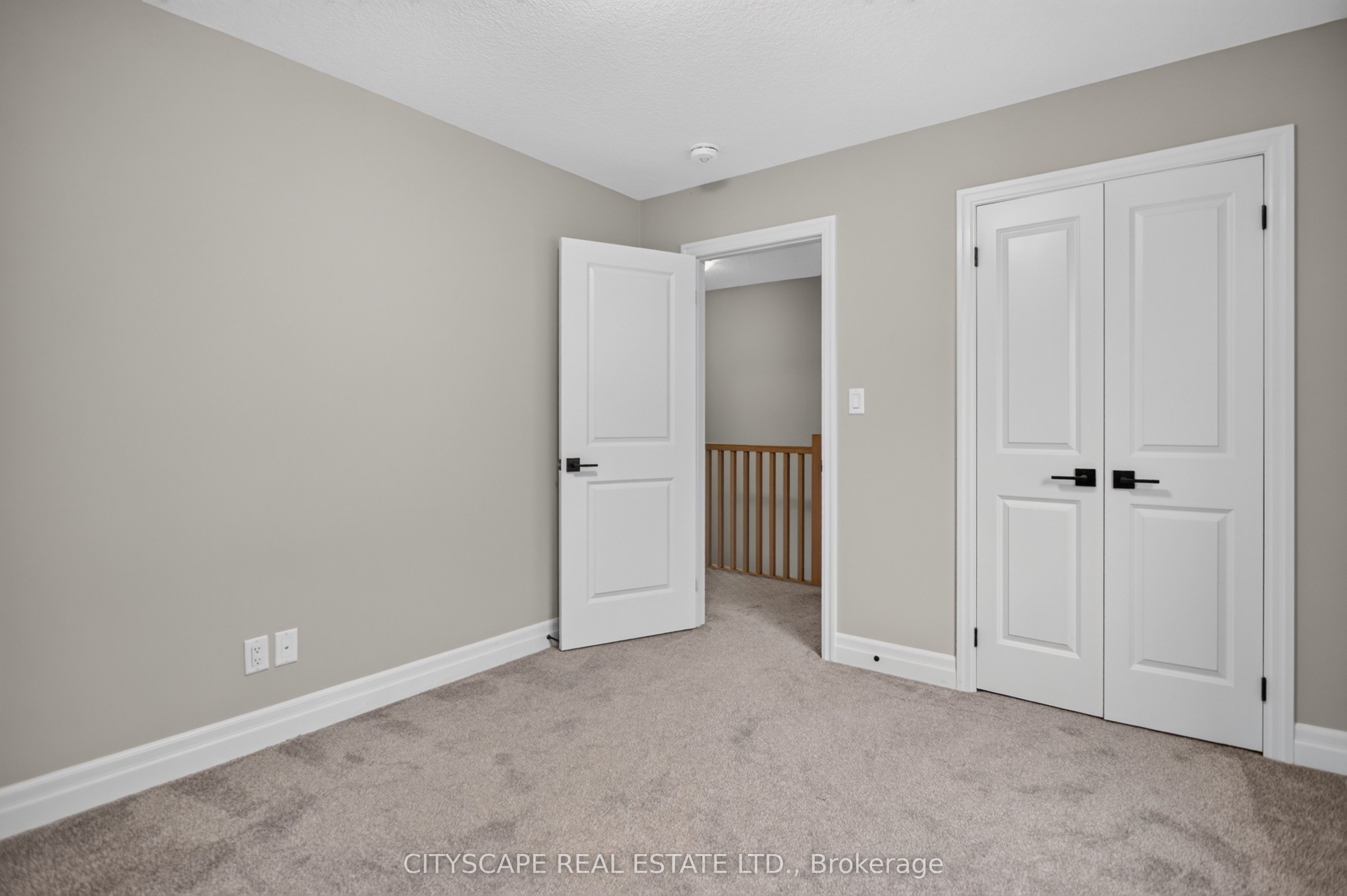 68 Davidson Drive W Property Photo 26