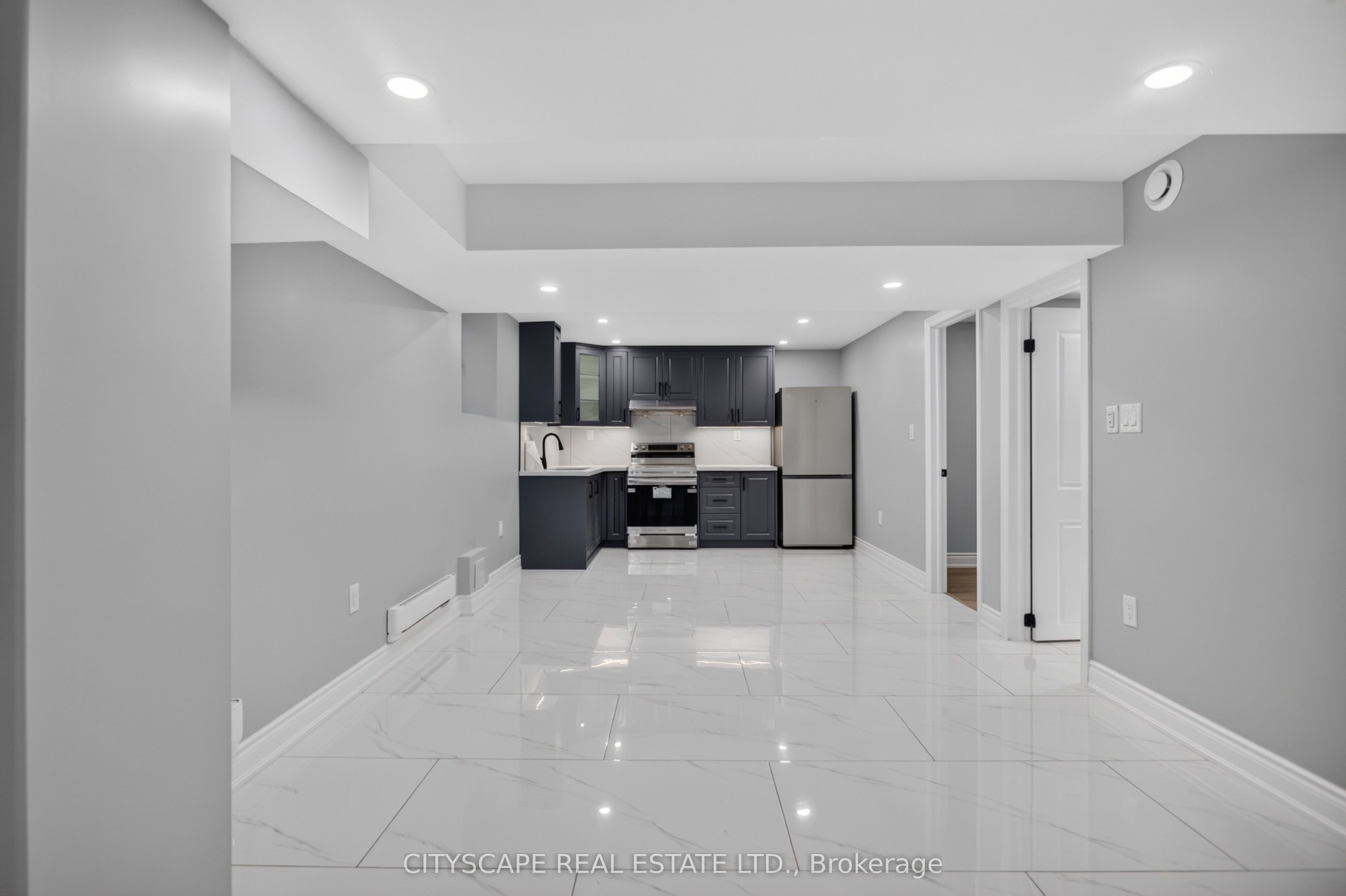 68 Davidson Drive W Property Photo 31