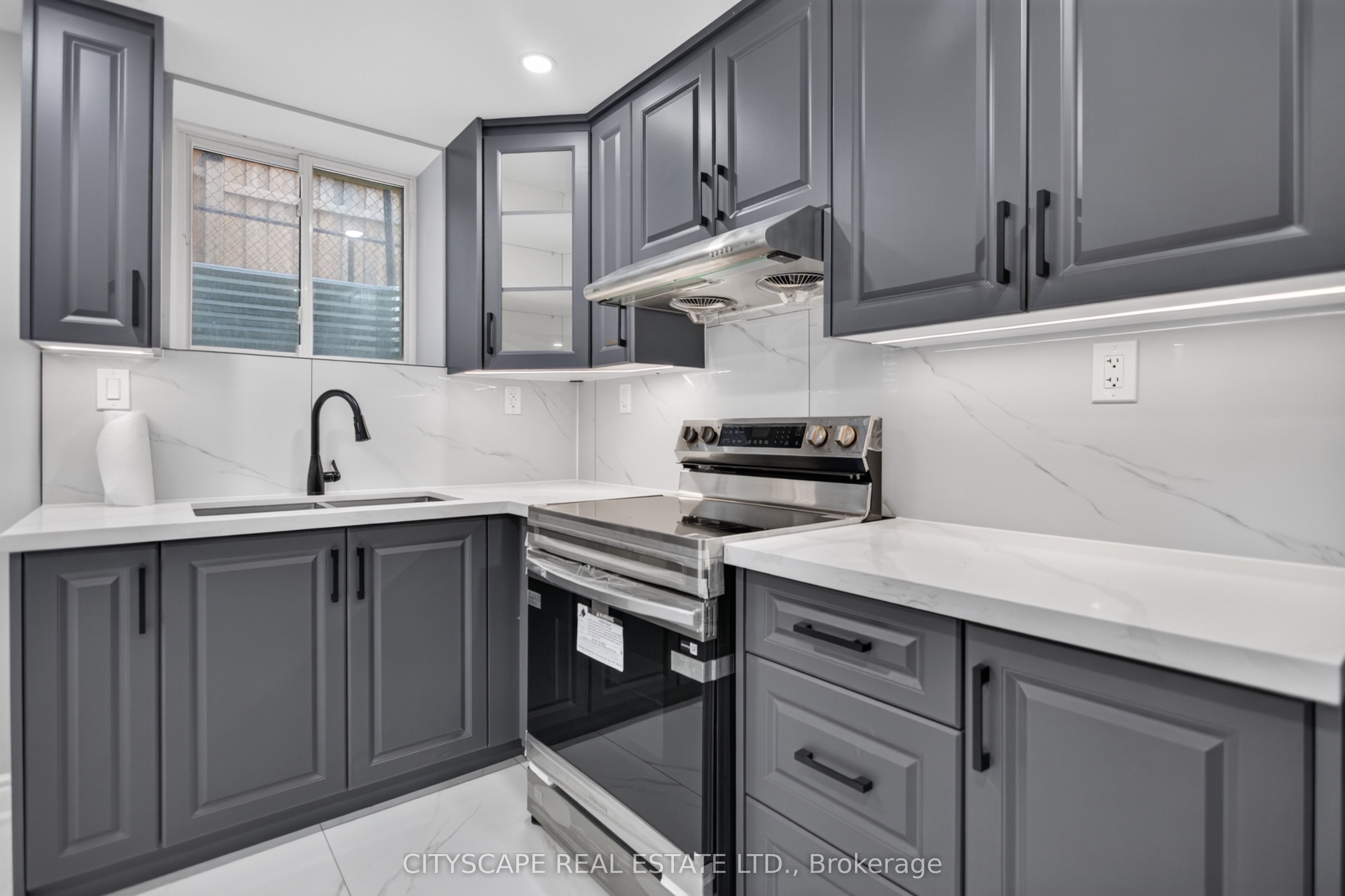 68 Davidson Drive W Property Photo 35