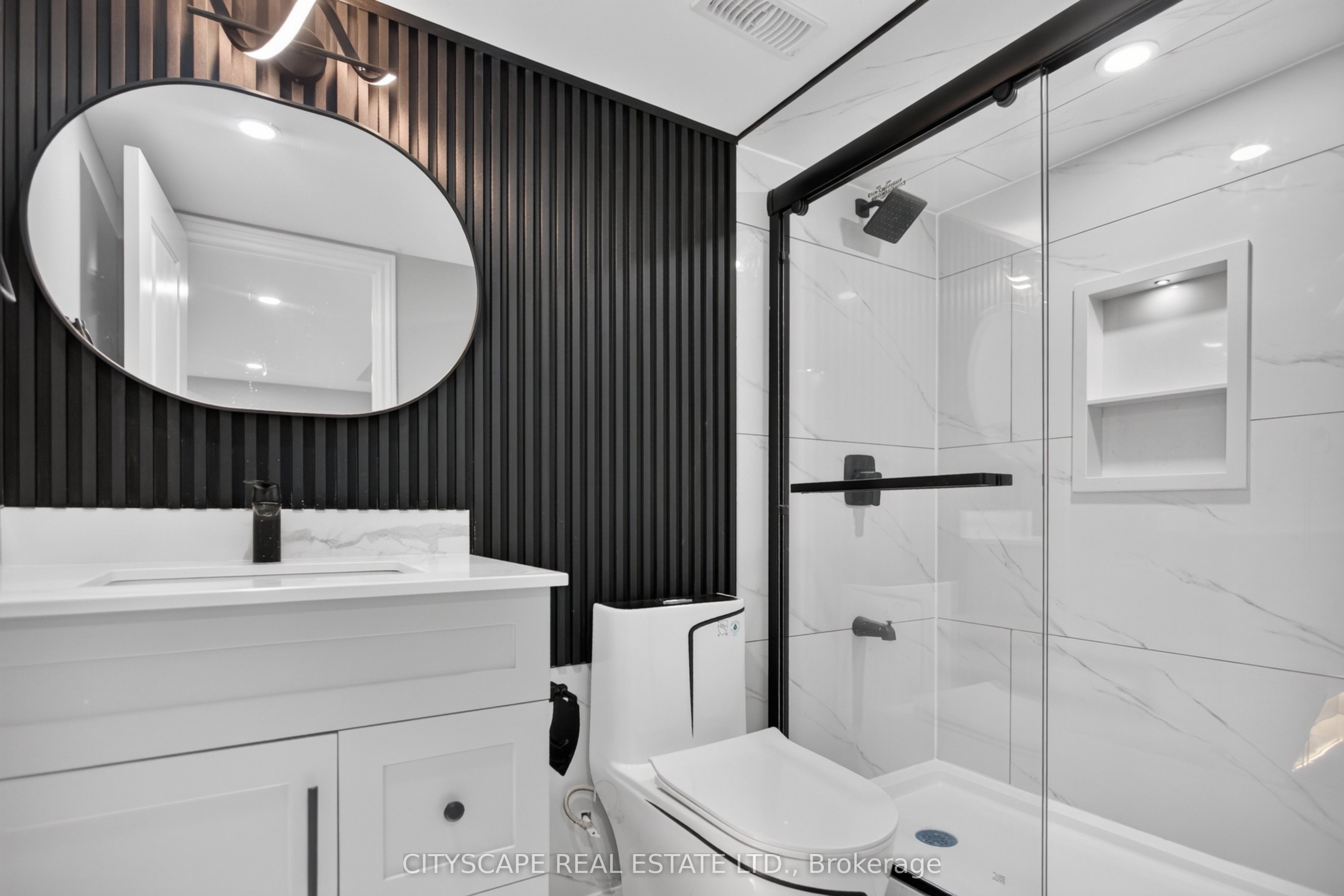 68 Davidson Drive W Property Photo 44