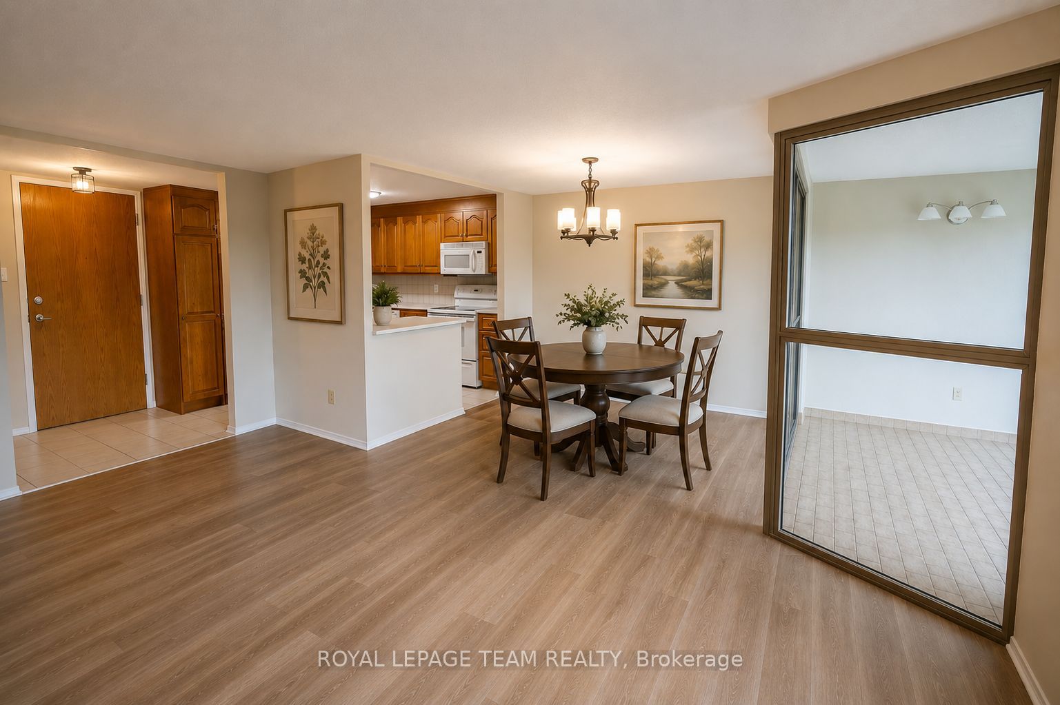 960 Teron Road 401 Property Photo 7