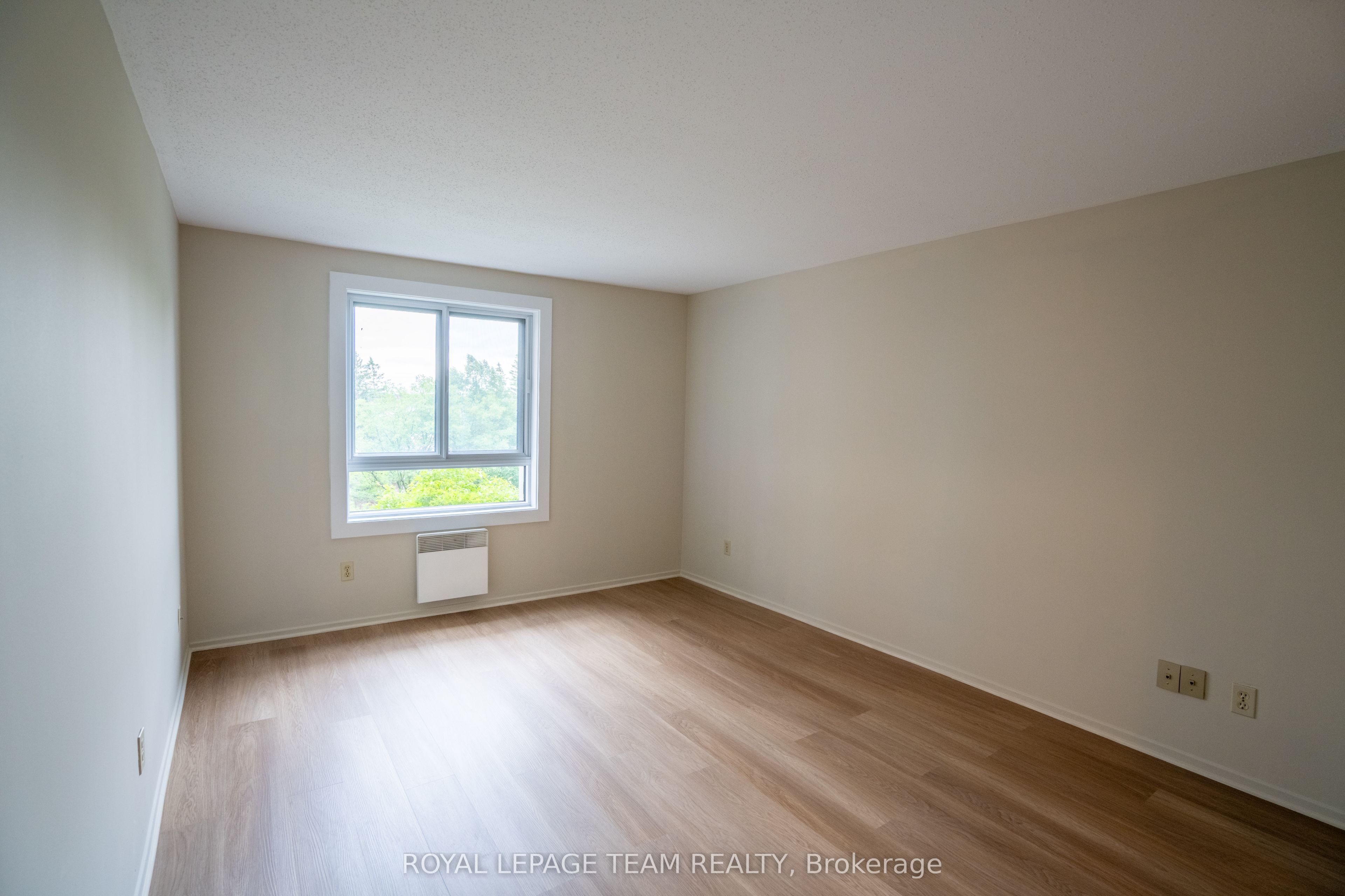 960 Teron Road 401 Property Photo 21