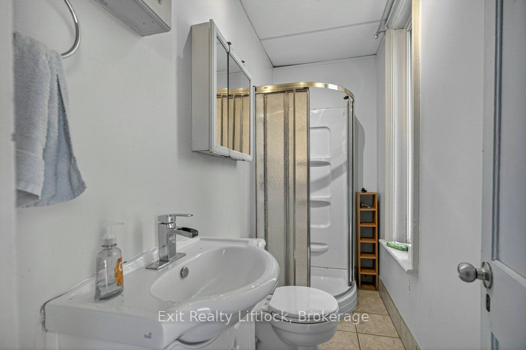 212 Barnardo Avenue Property Photo 15