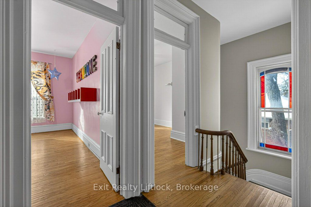 212 Barnardo Avenue Property Photo 16