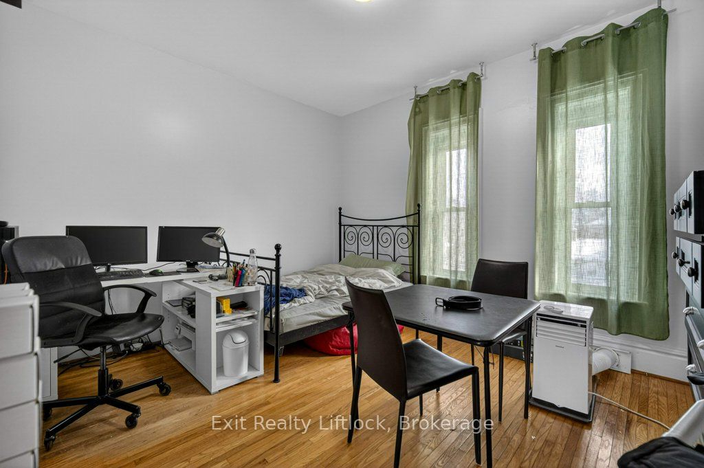 212 Barnardo Avenue Property Photo 19