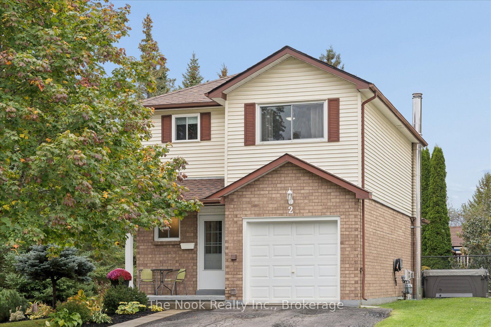 2 Century Boulevard Property Photo 1