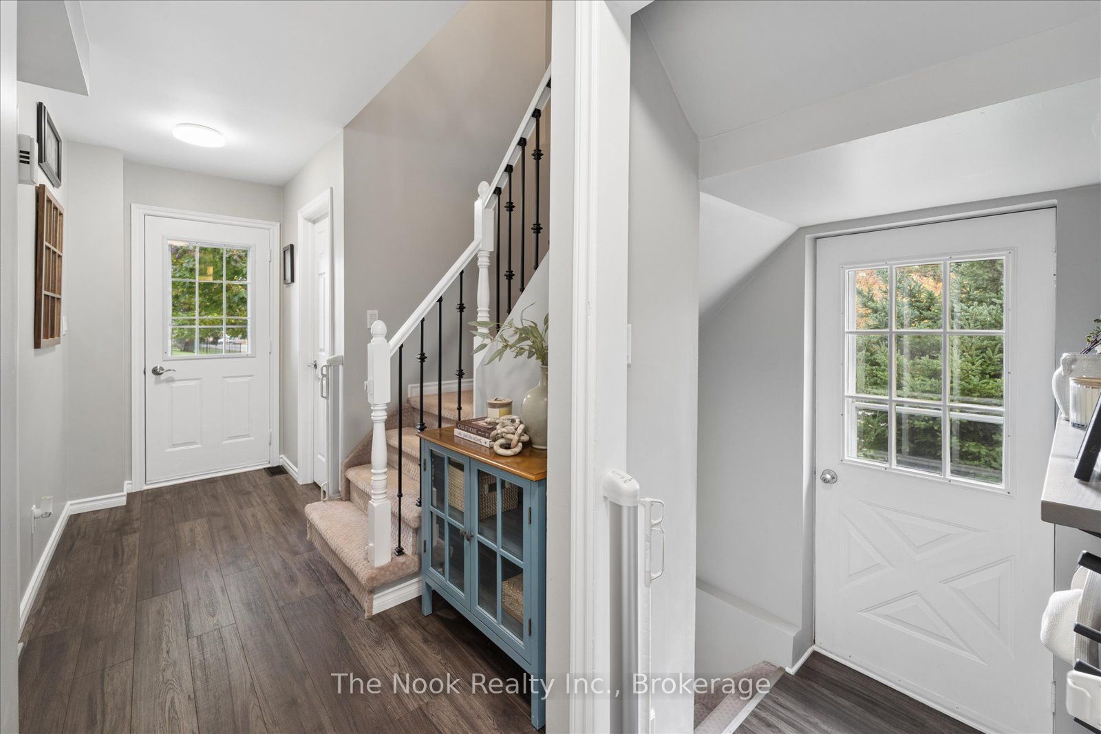 2 Century Boulevard Property Photo 4