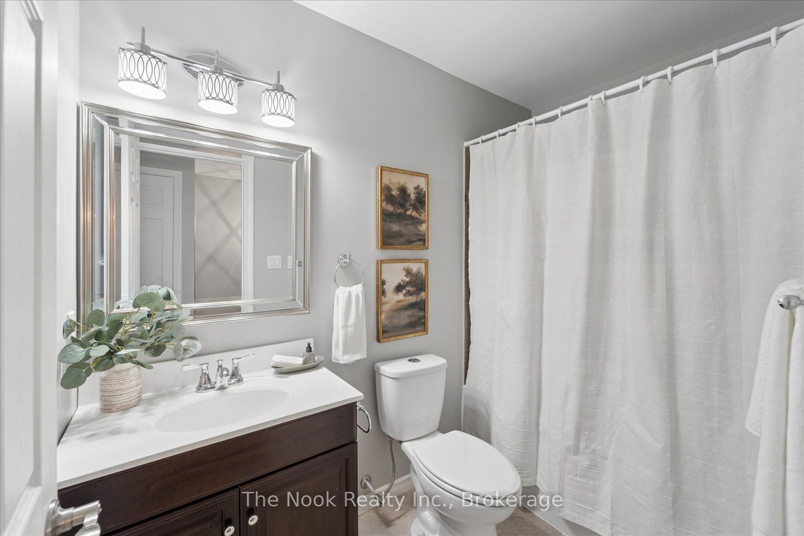 2 Century Boulevard Property Photo 18