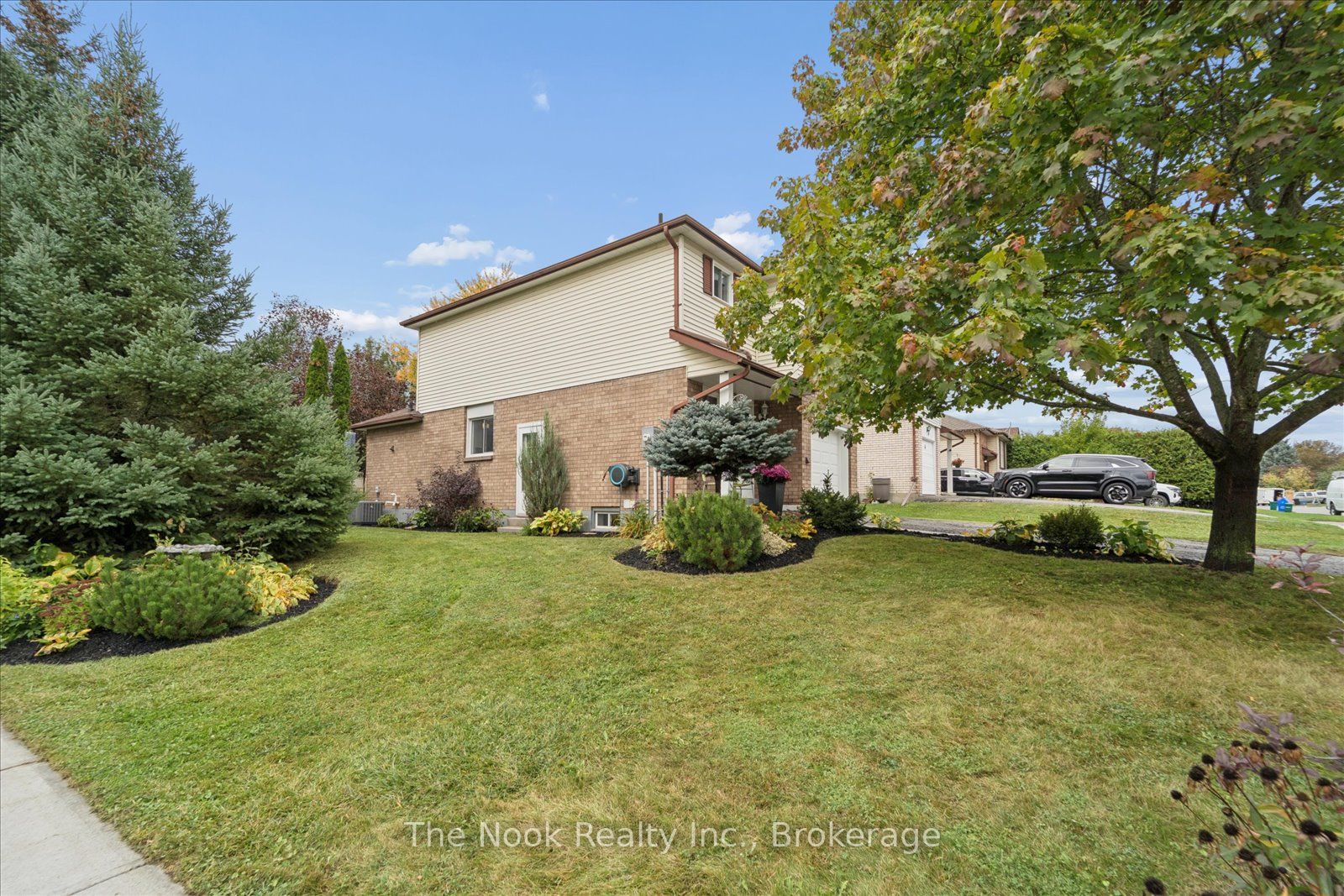 2 Century Boulevard Property Photo 26