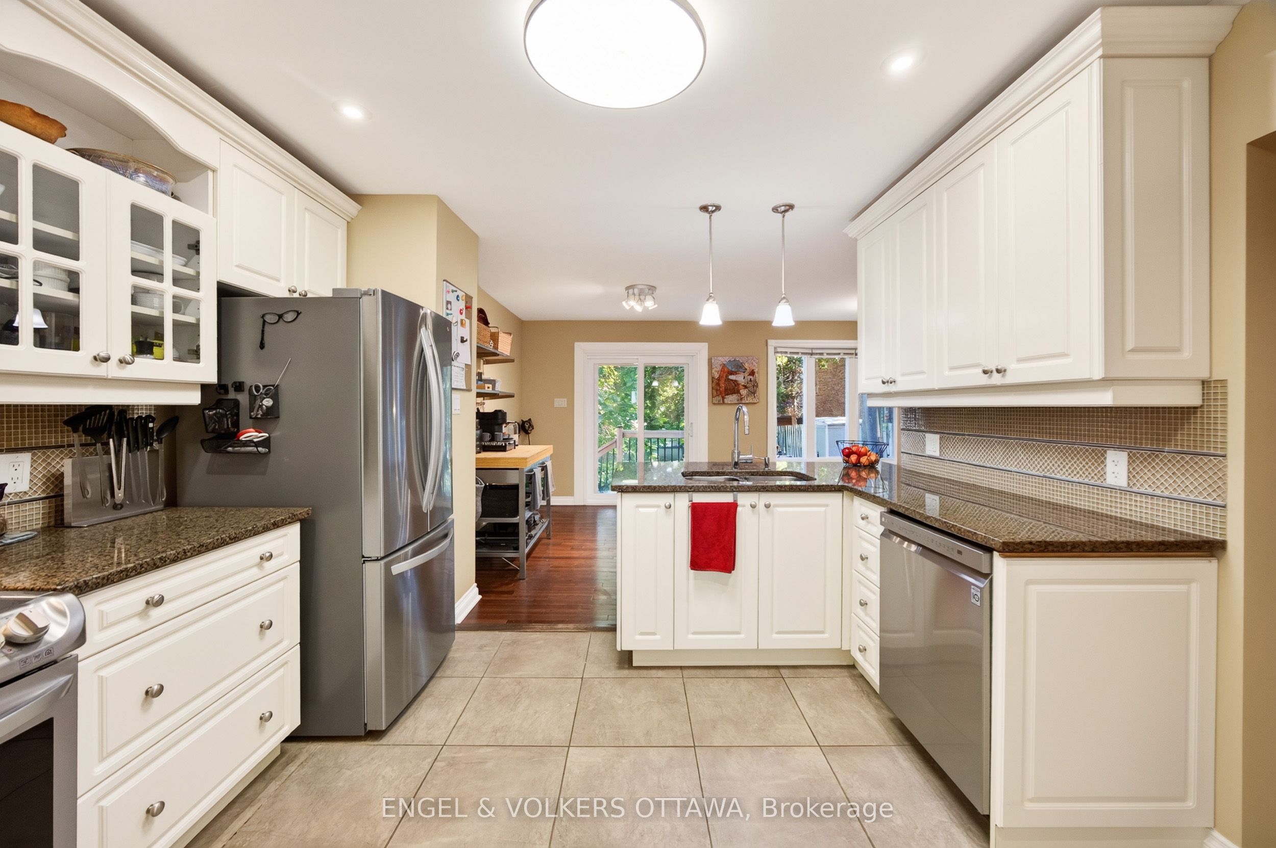 533 Hilson Avenue Property Photo 12