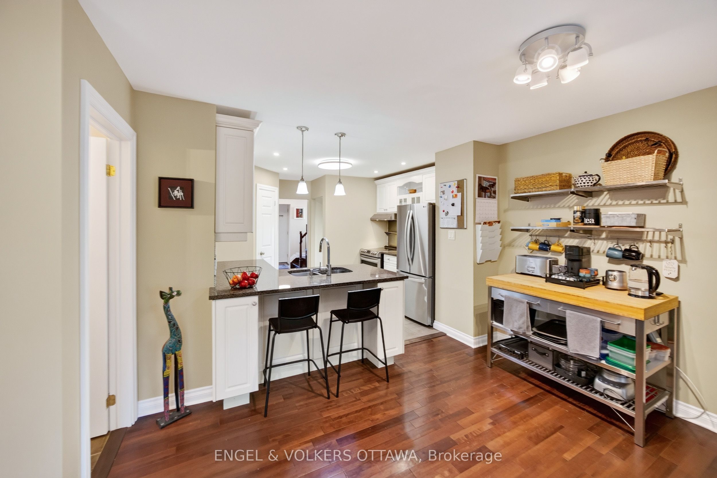 533 Hilson Avenue Property Photo 16