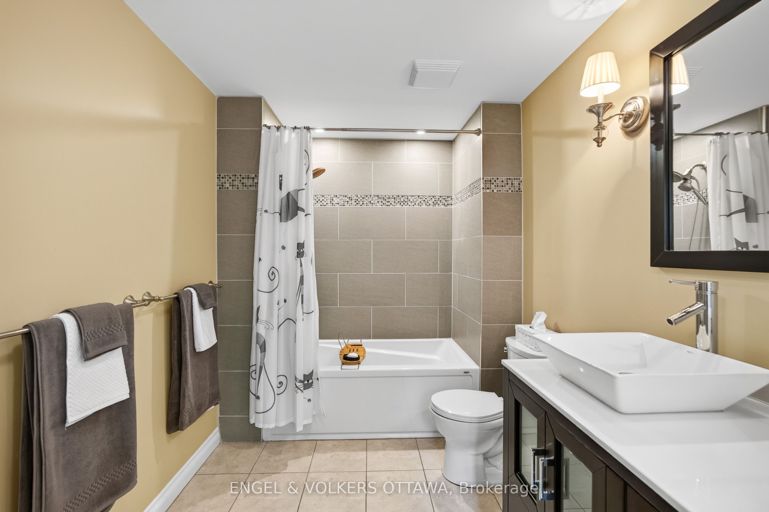 533 Hilson Avenue Property Photo 28